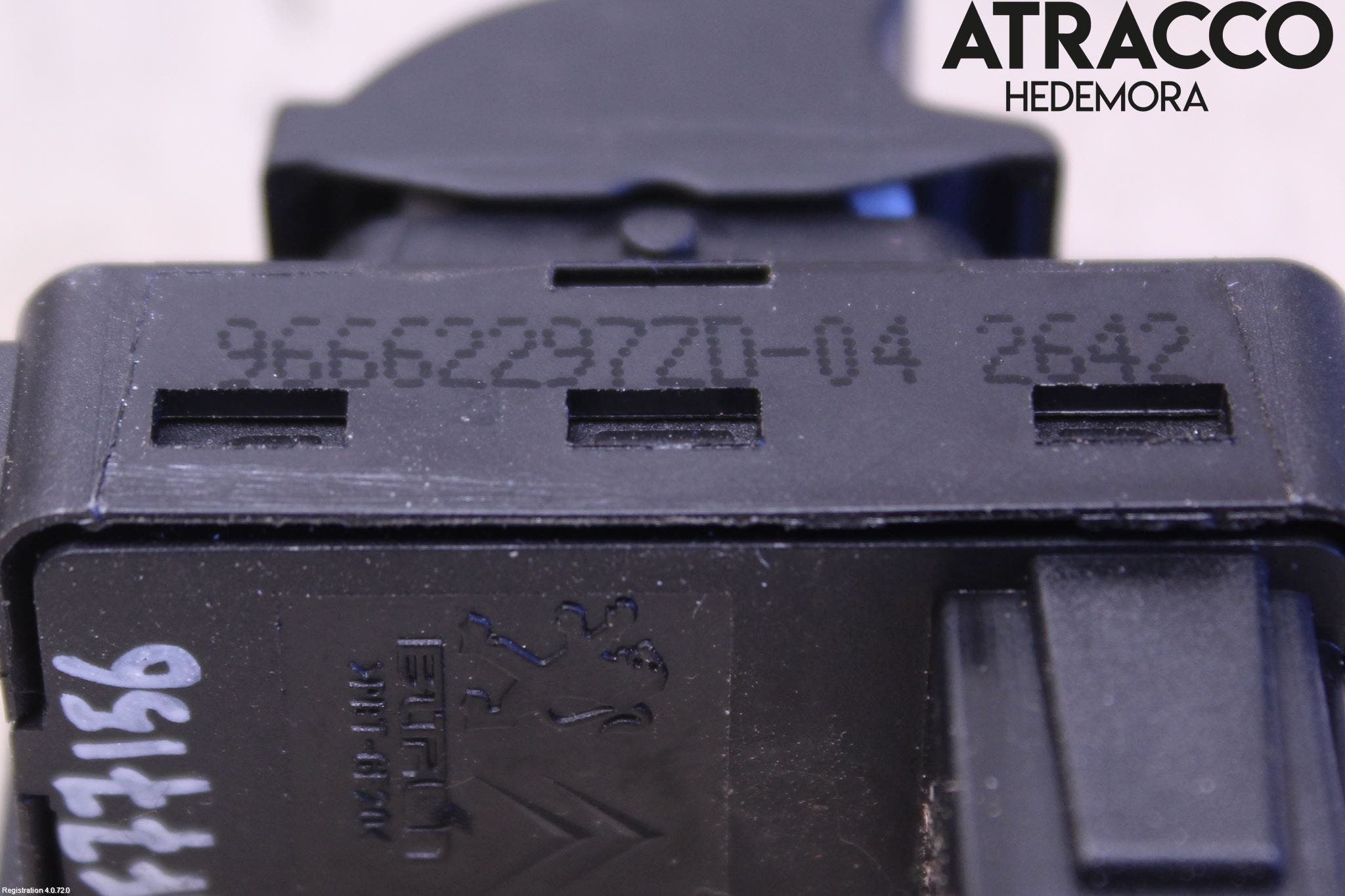 Peugeot 3008 09-16 Strömställare Elhiss