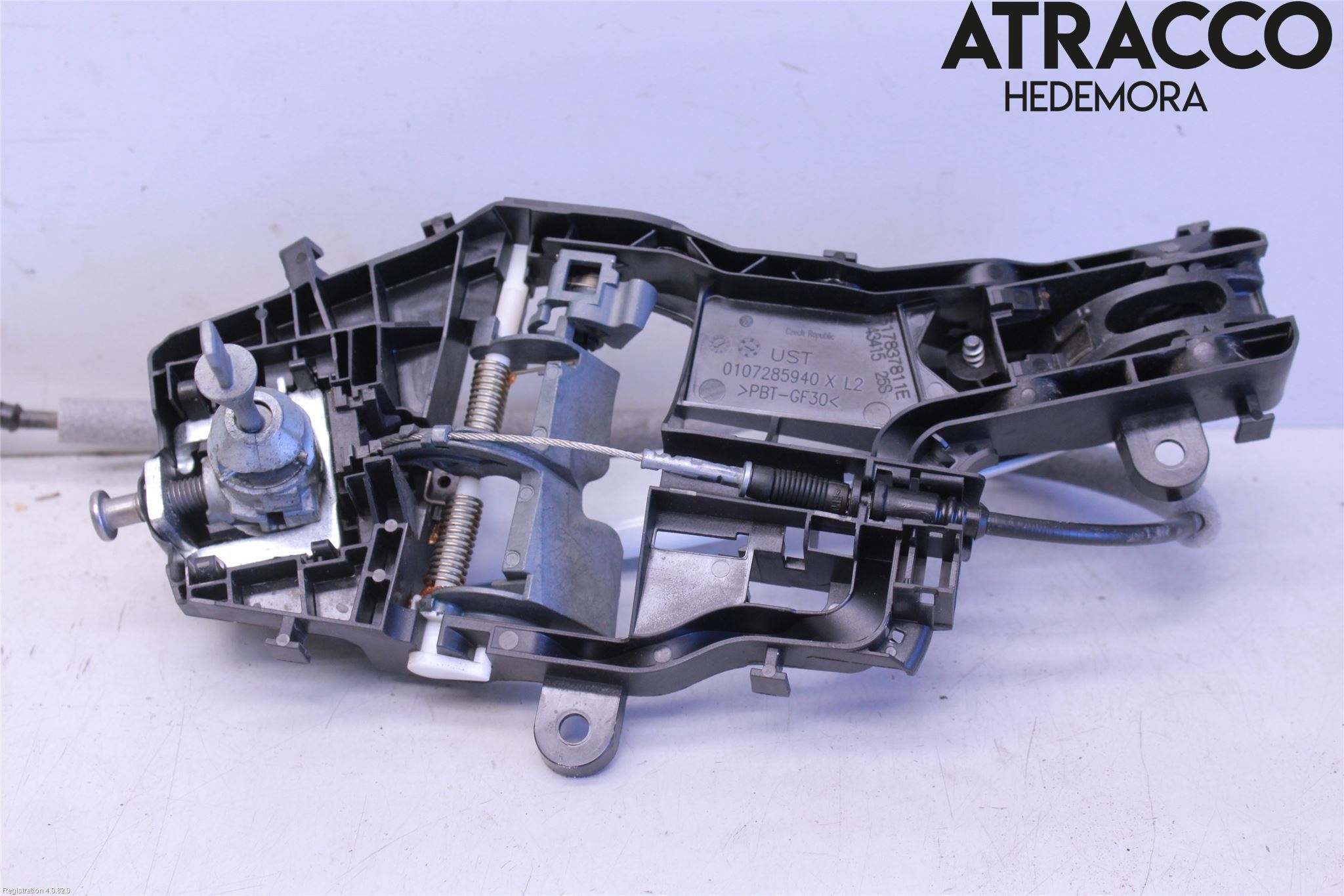 Volkswagen VW PASSAT 15-19 Dörrhandtag Yttre Vä