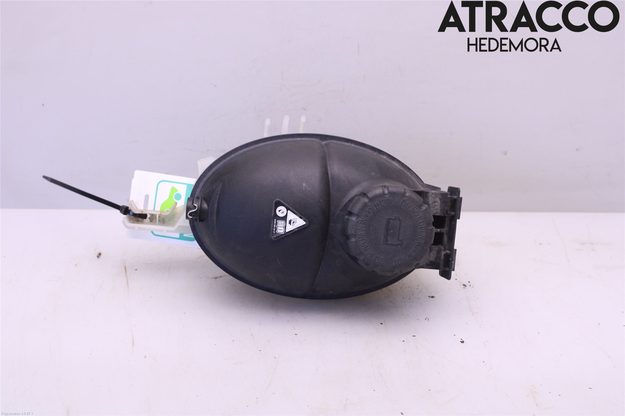 Mercedes-Benz MB E-KLASS (W212) 09-16 Expansionstank