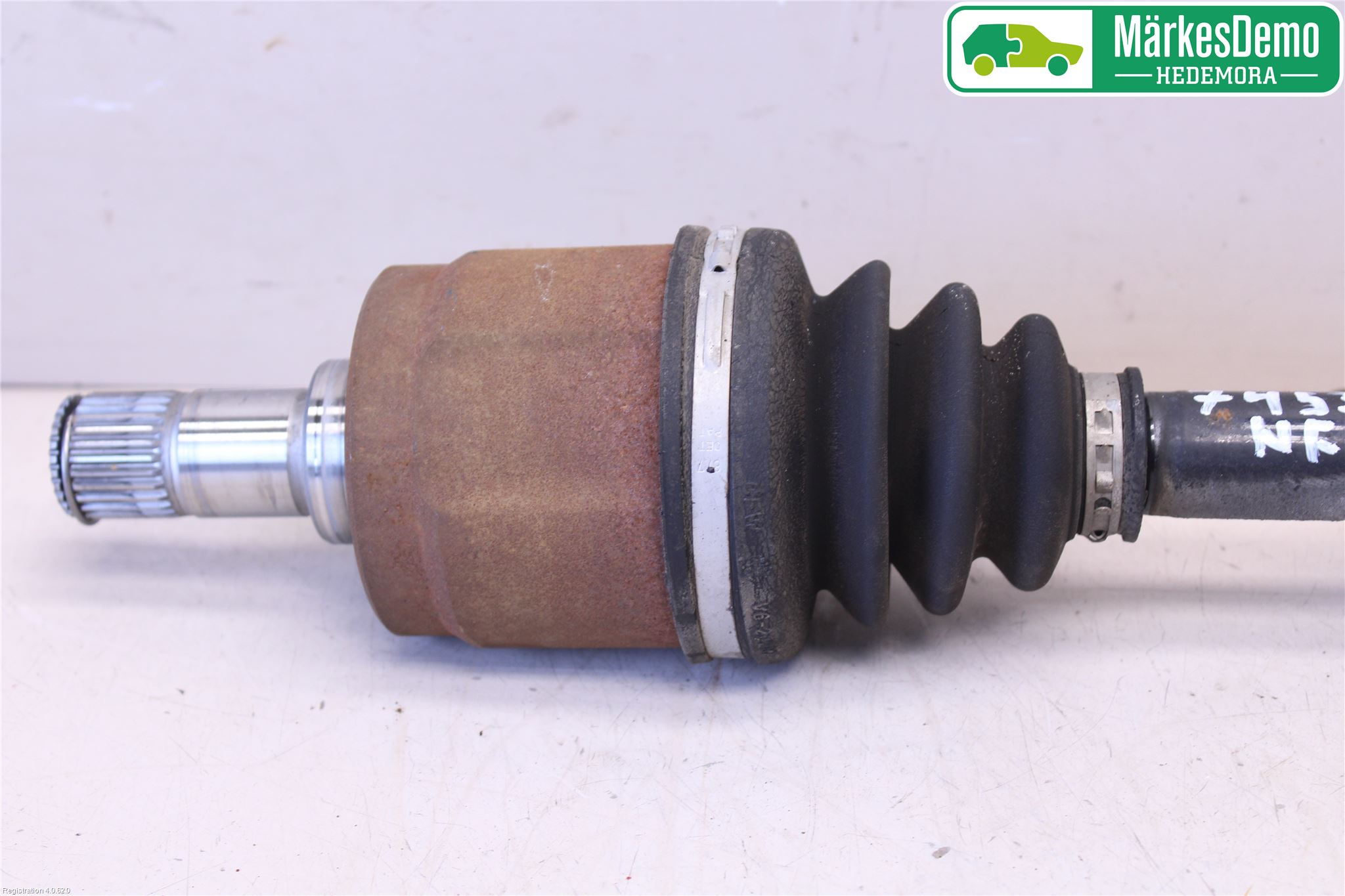 Honda CR-V 02-06 Drivaxel Fram Vänster