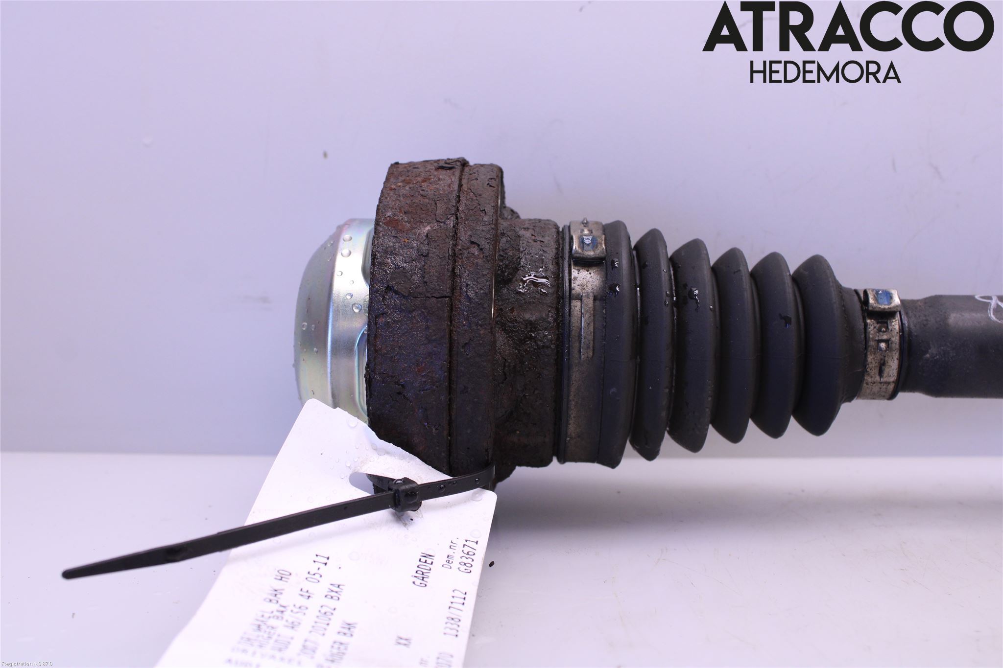 Audi A6/S6     05-11 Drivaxel Bak Höger