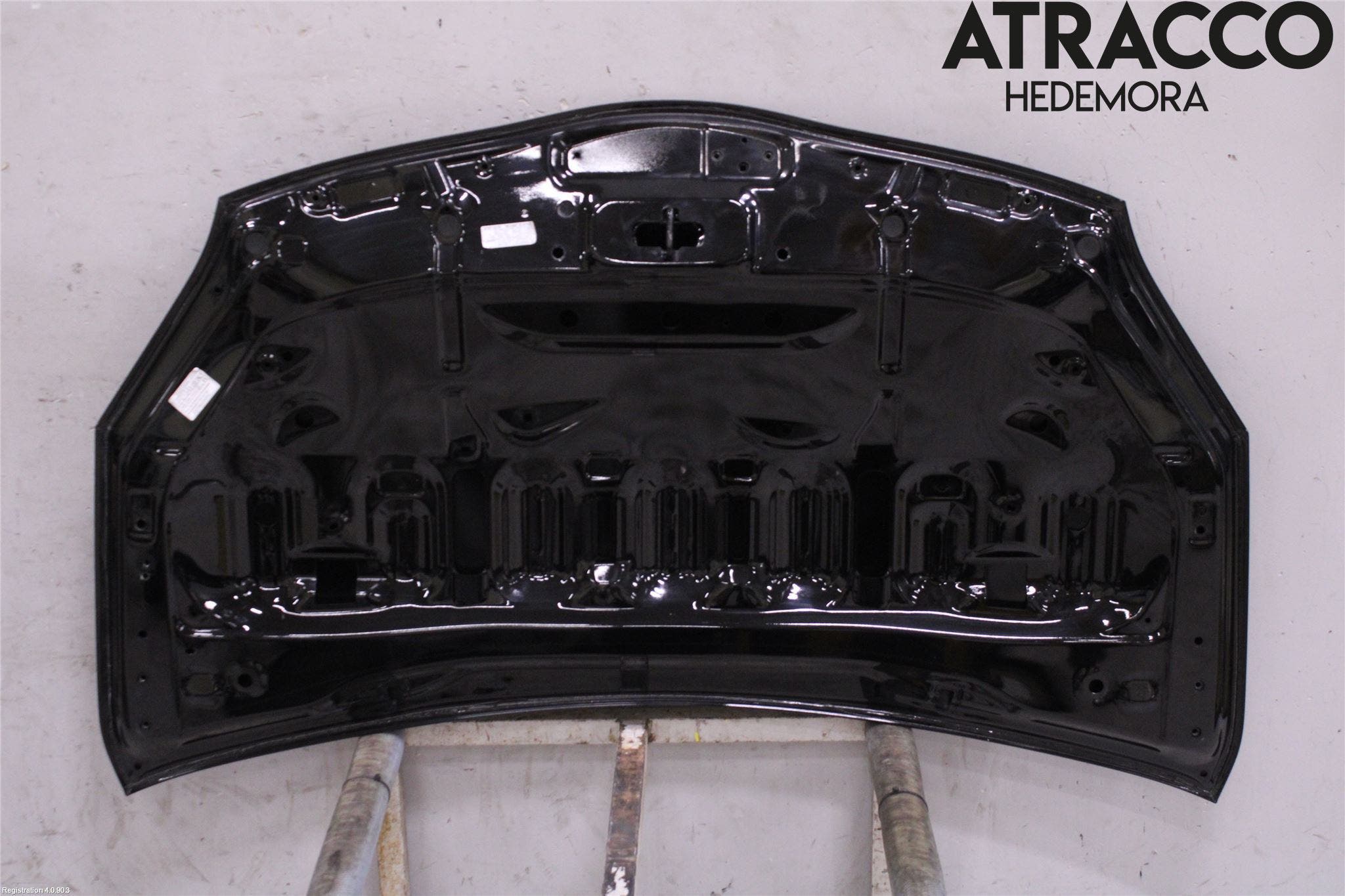 Toyota PRIUS ZVW30 09-20 Huv Fram