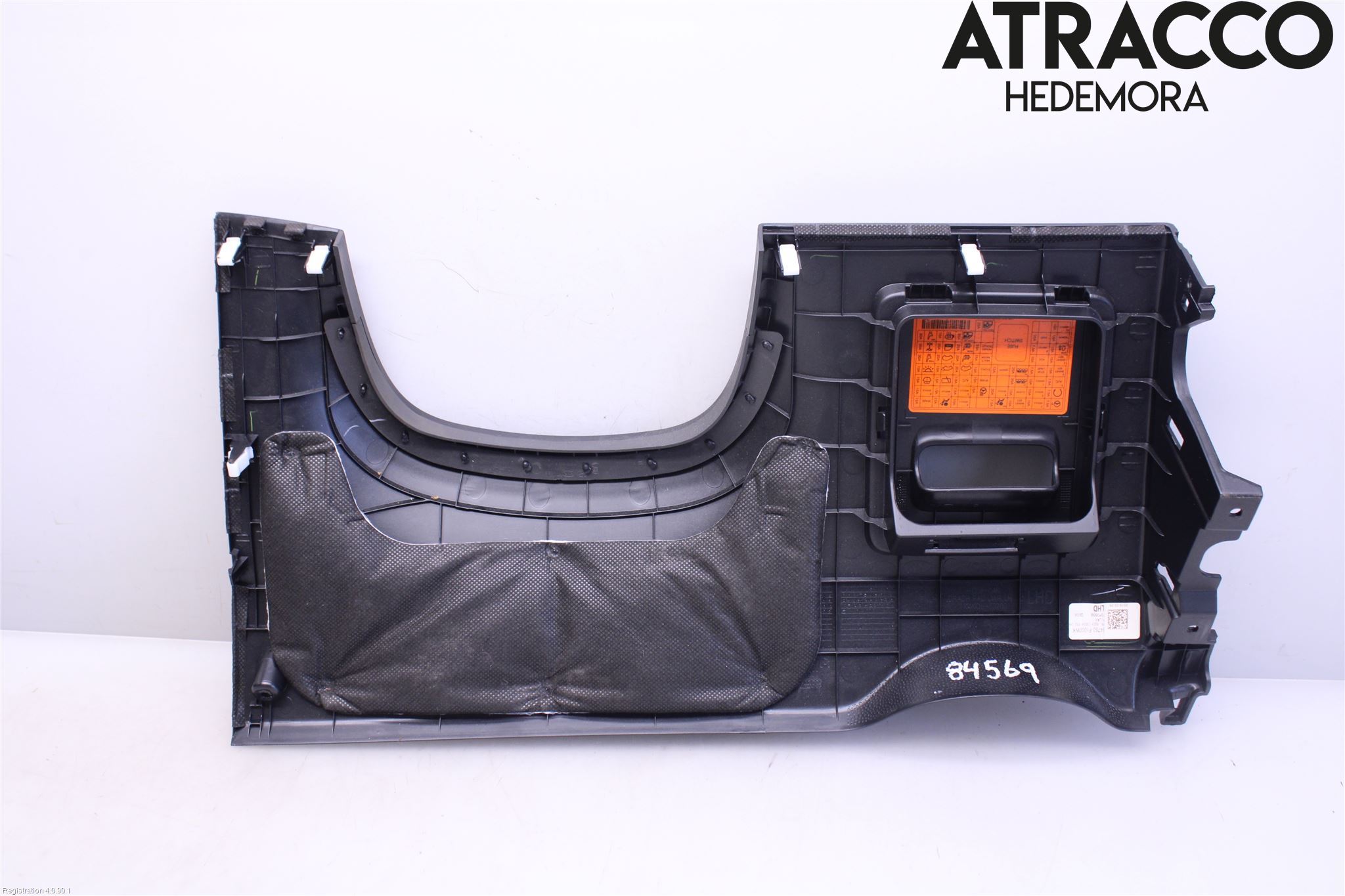 Kia SPORTAGE (QL) 16-21 Instrumentbräda Sparkskydd