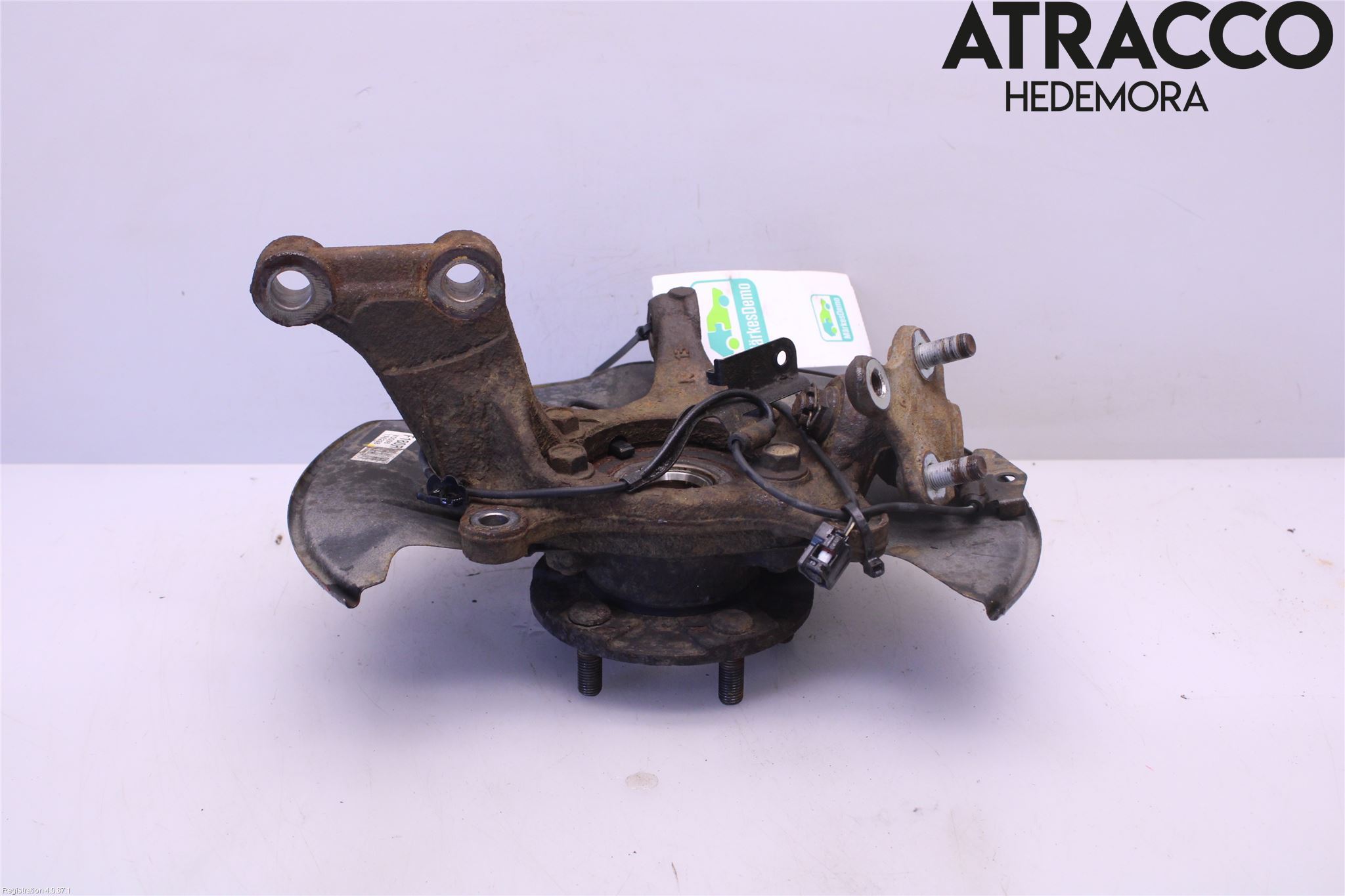 Toyota RAV4 13-18 Styrspindel Lagerhus Hö