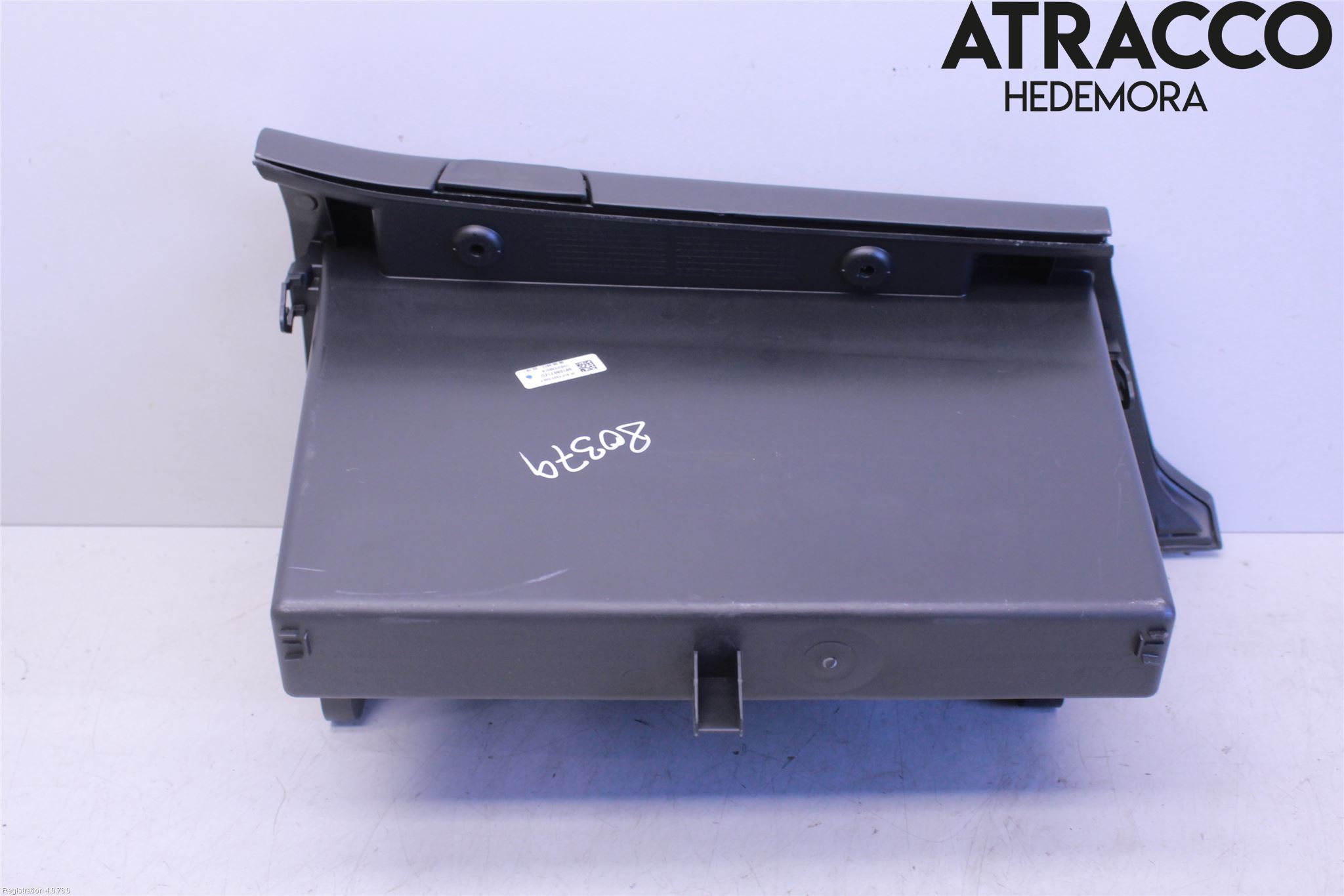 Toyota PROACE II 16- Instrumentbräda Förvaringsfack