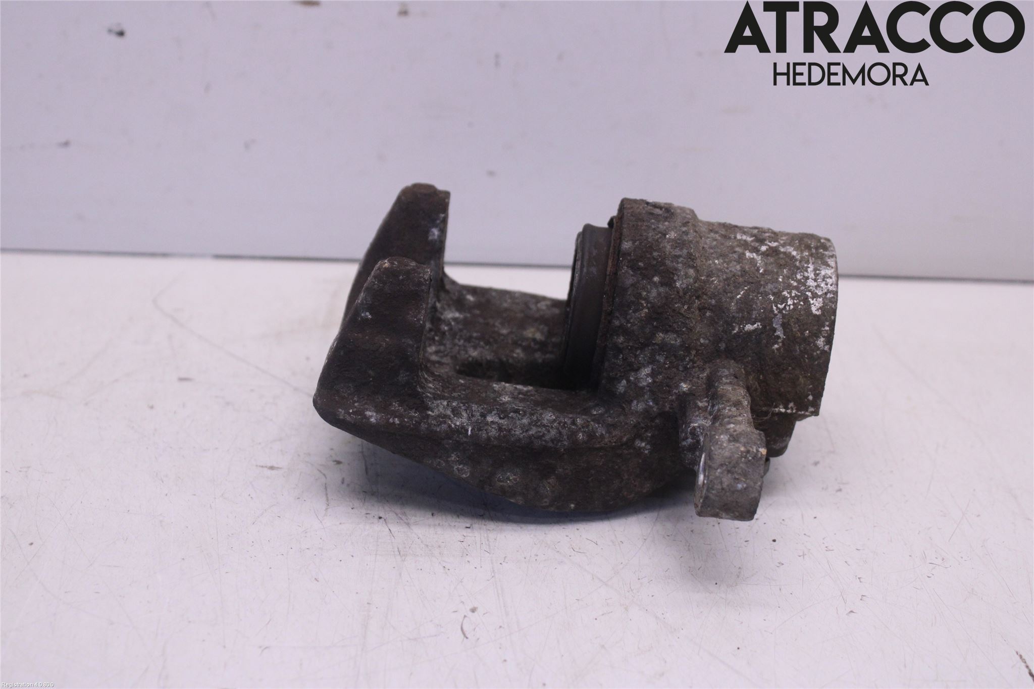 Toyota AVENSIS 03-06 Bromsok Bak Höger