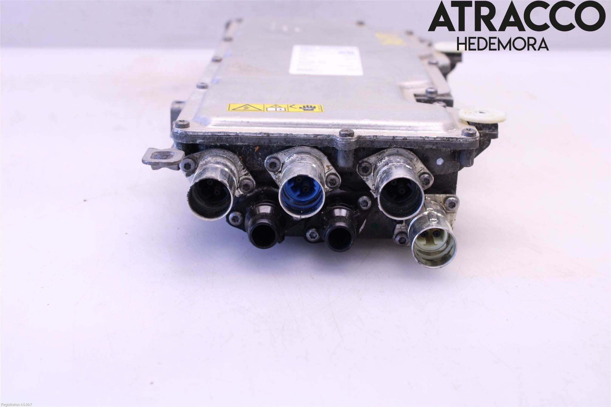 BMW 5 G30/G31/F90 17-23 Batteriladdare Högspänning
