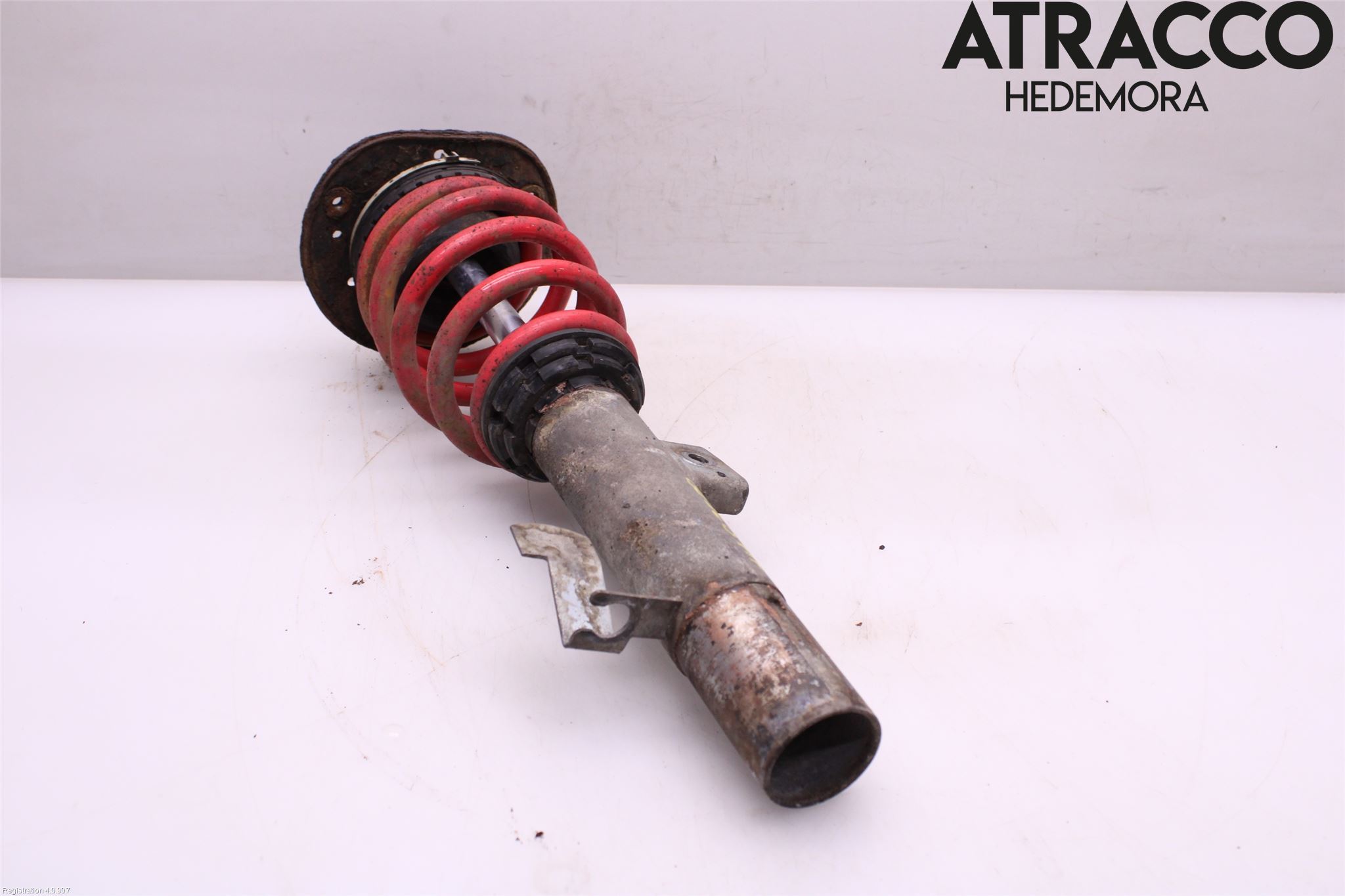 Volvo V70 08-13 Fjäderben Fram Höger