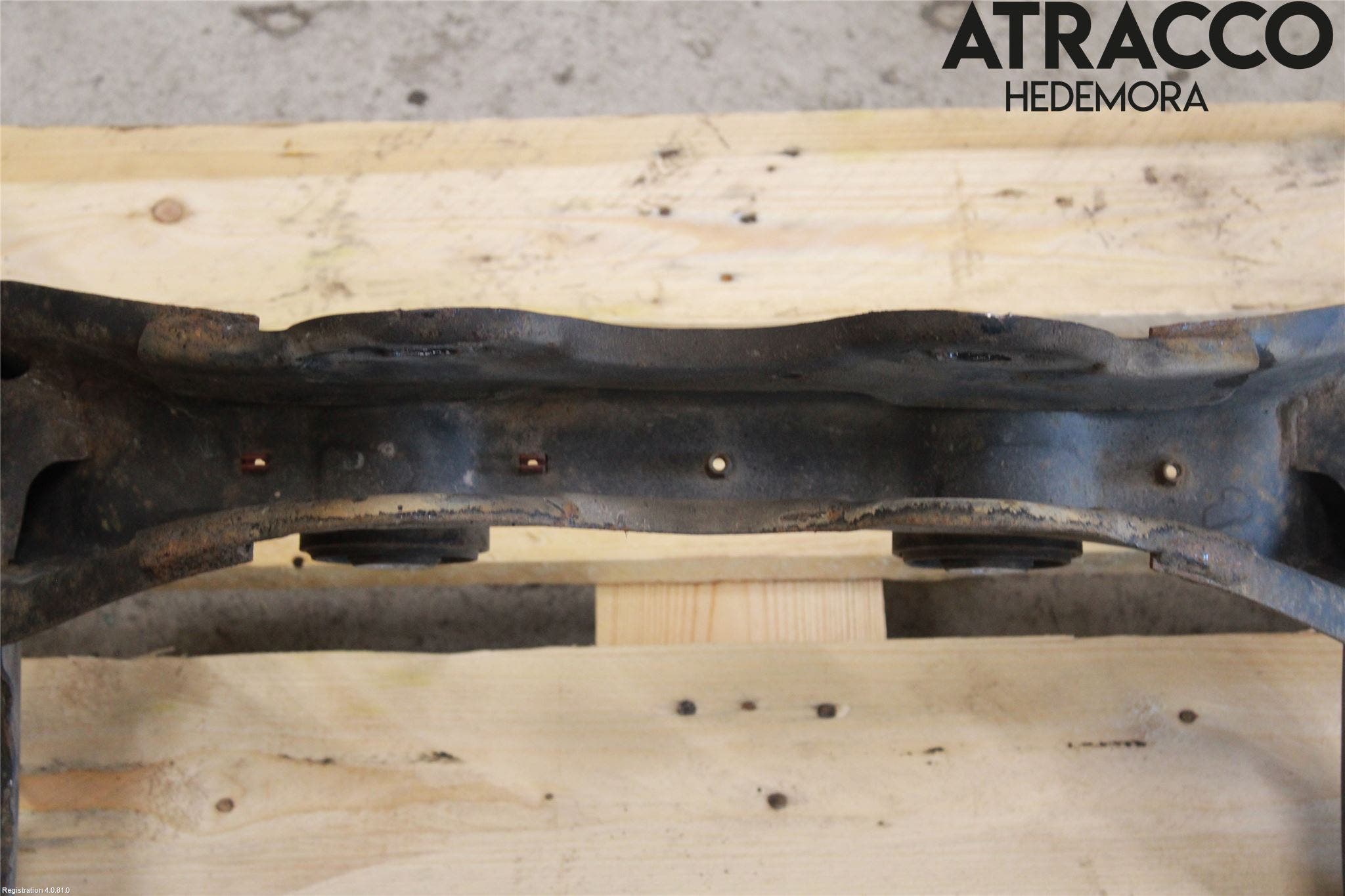 Volvo V60 CROSS COUNTRY 16-18 Bakaxelbalk