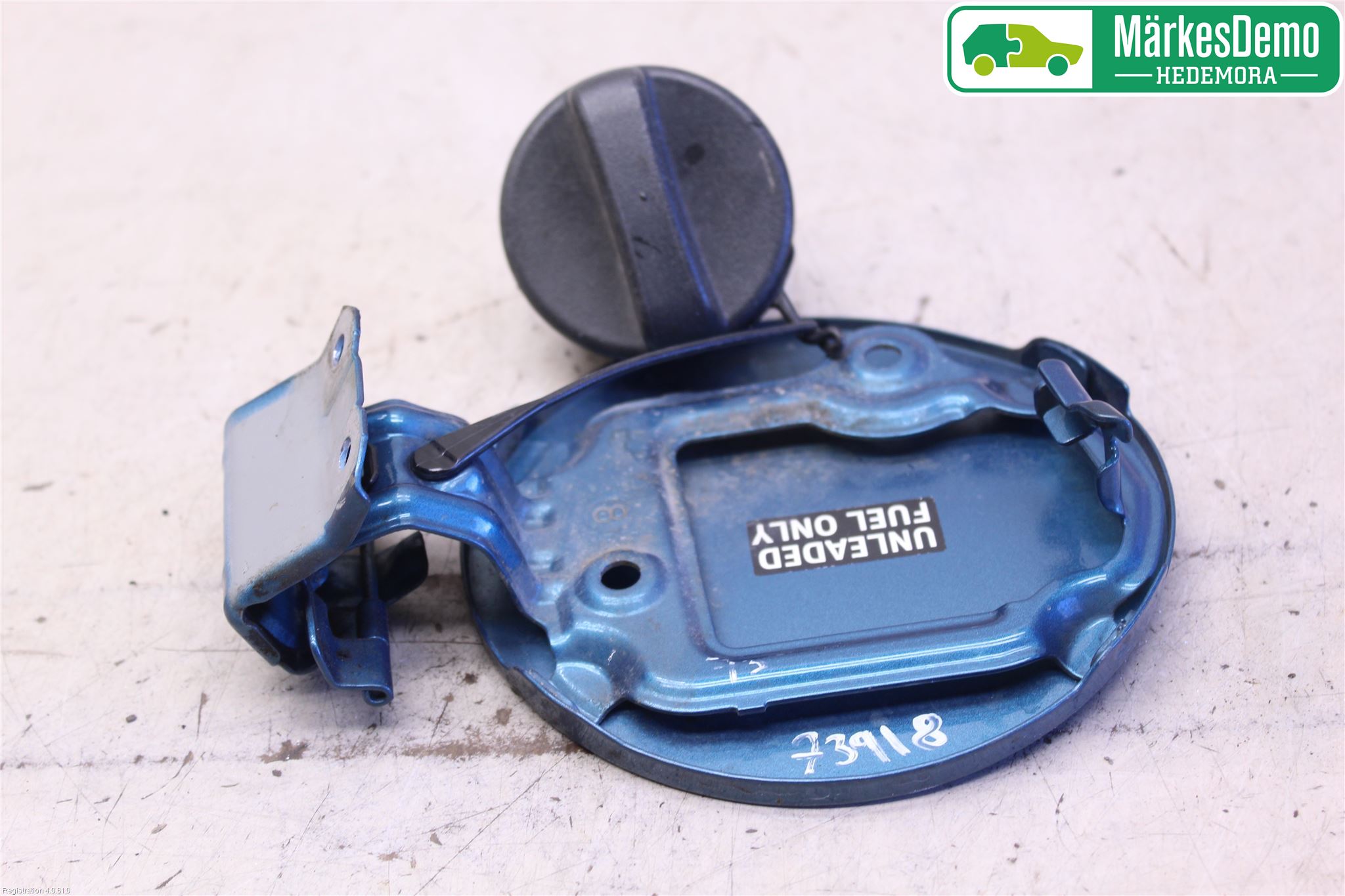 Toyota YARIS XP130 12-14 Tanklucka