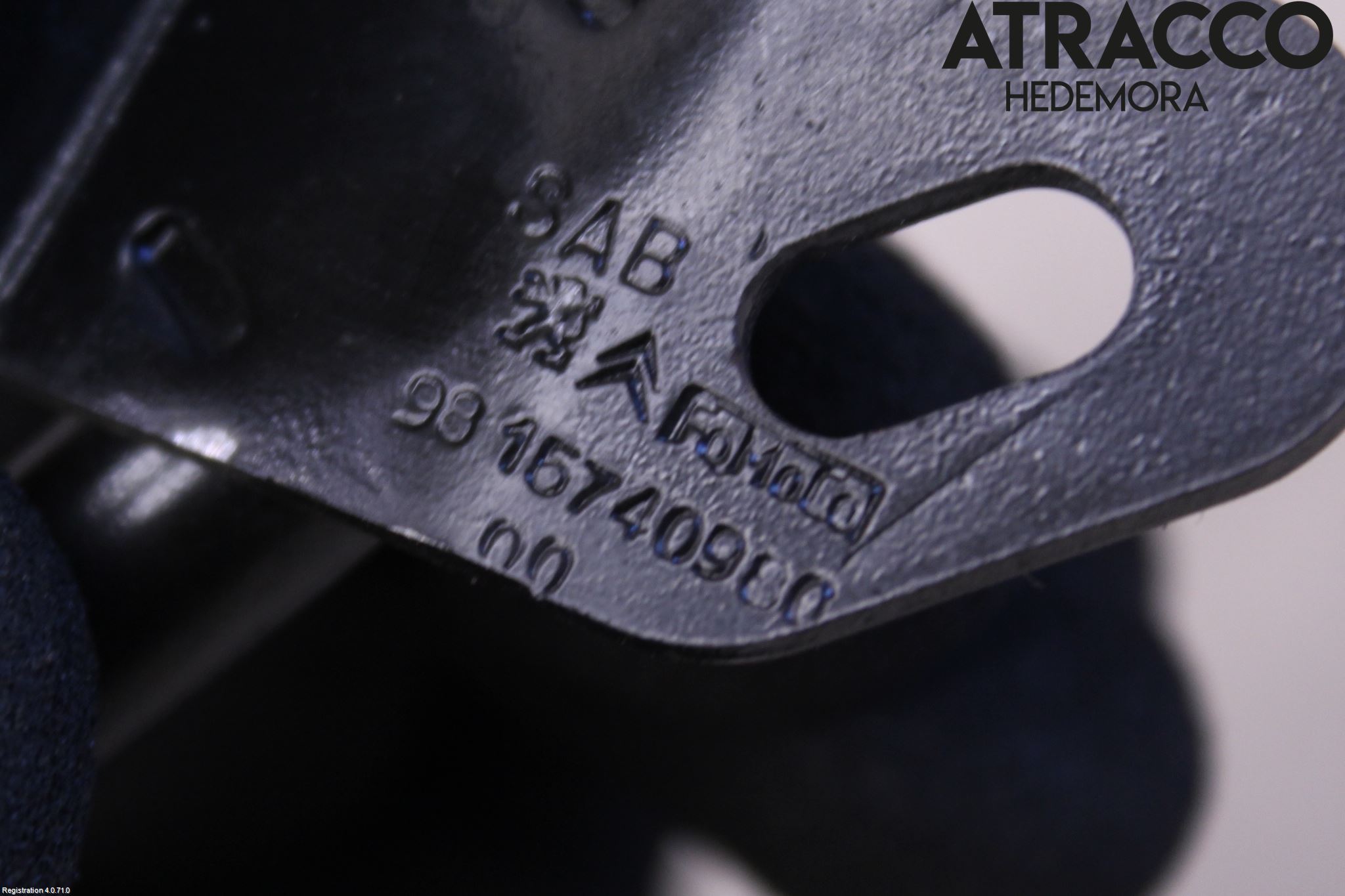 Ford KUGA 13-16 Oljesticka