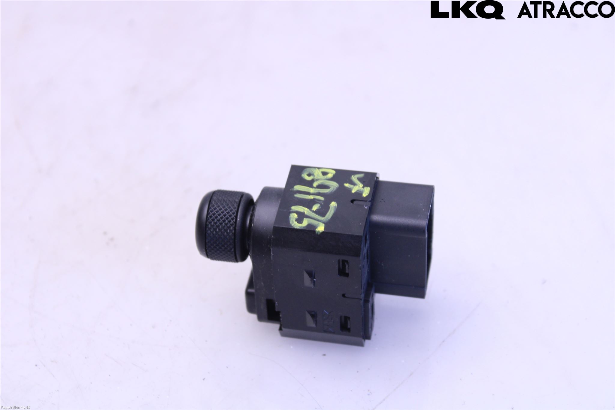 Suzuki SWIFT 17-24 Strömställare Spegel