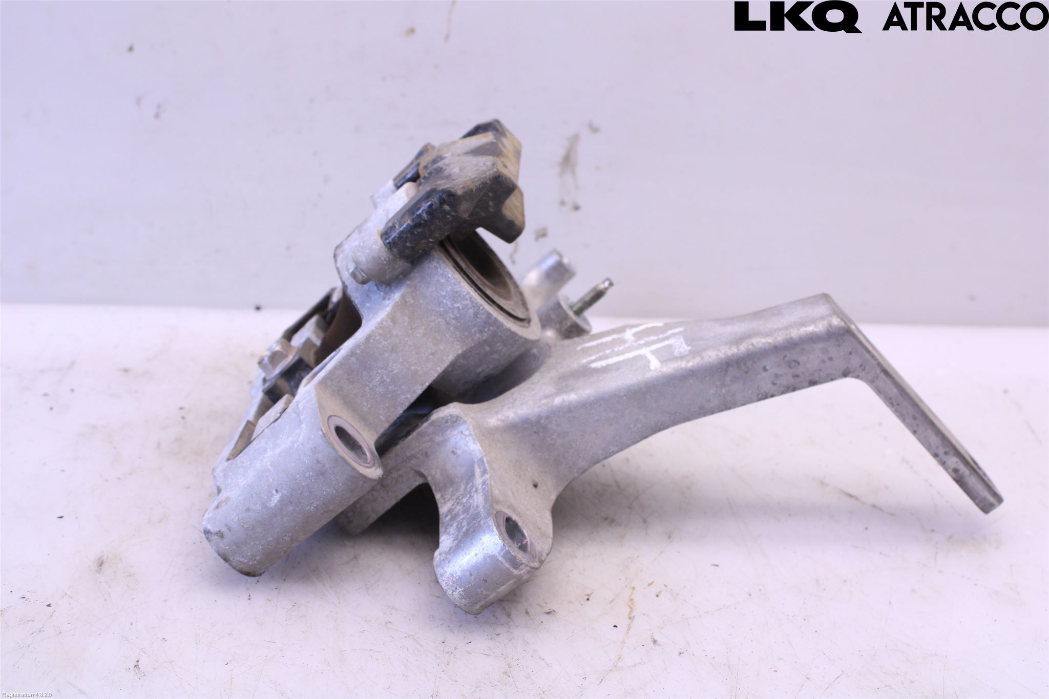 Mazda MX-30 20- Motorfäste