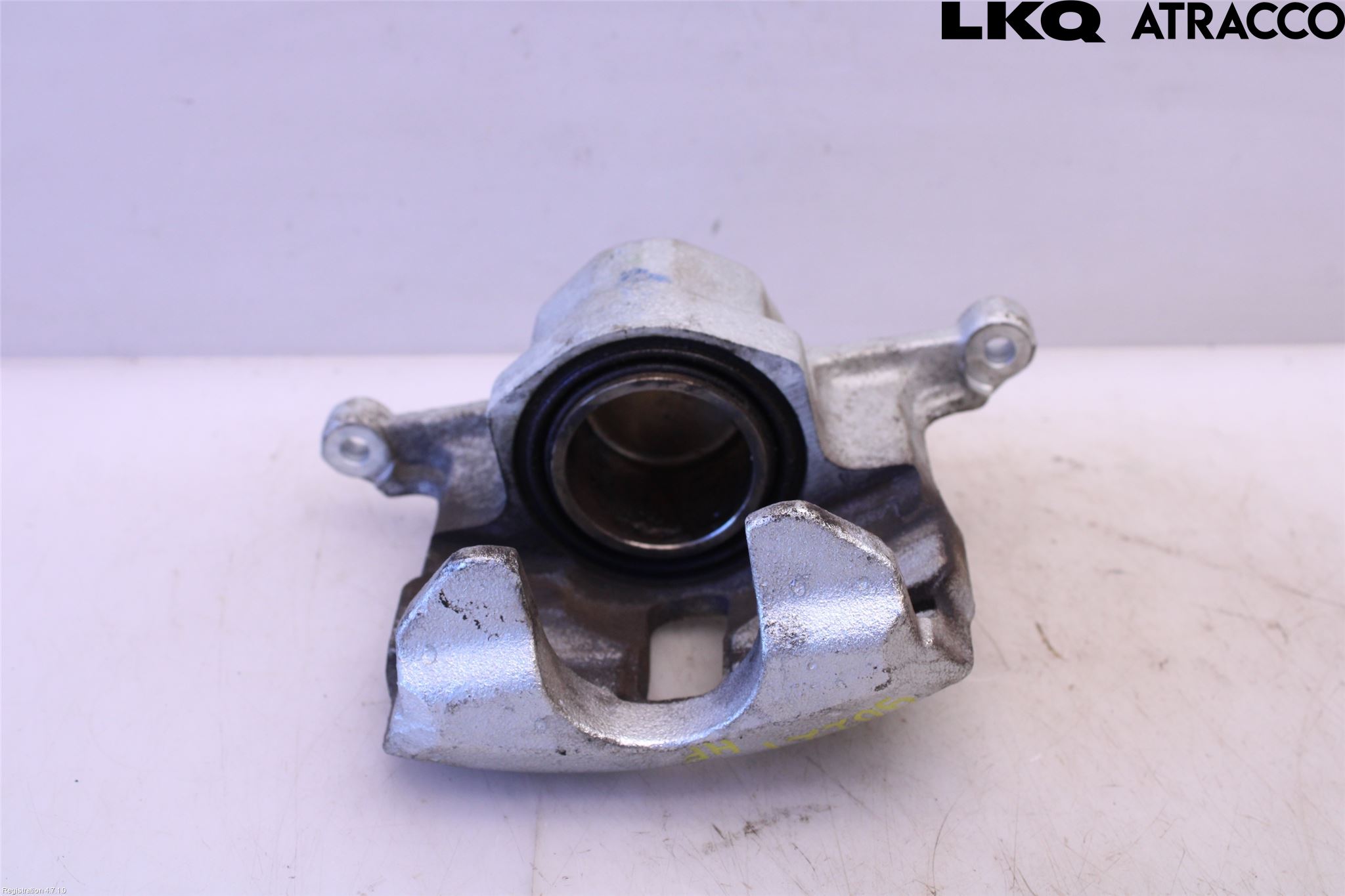 Suzuki SX4 S-CROSS 22- Bromsok Fram Höger