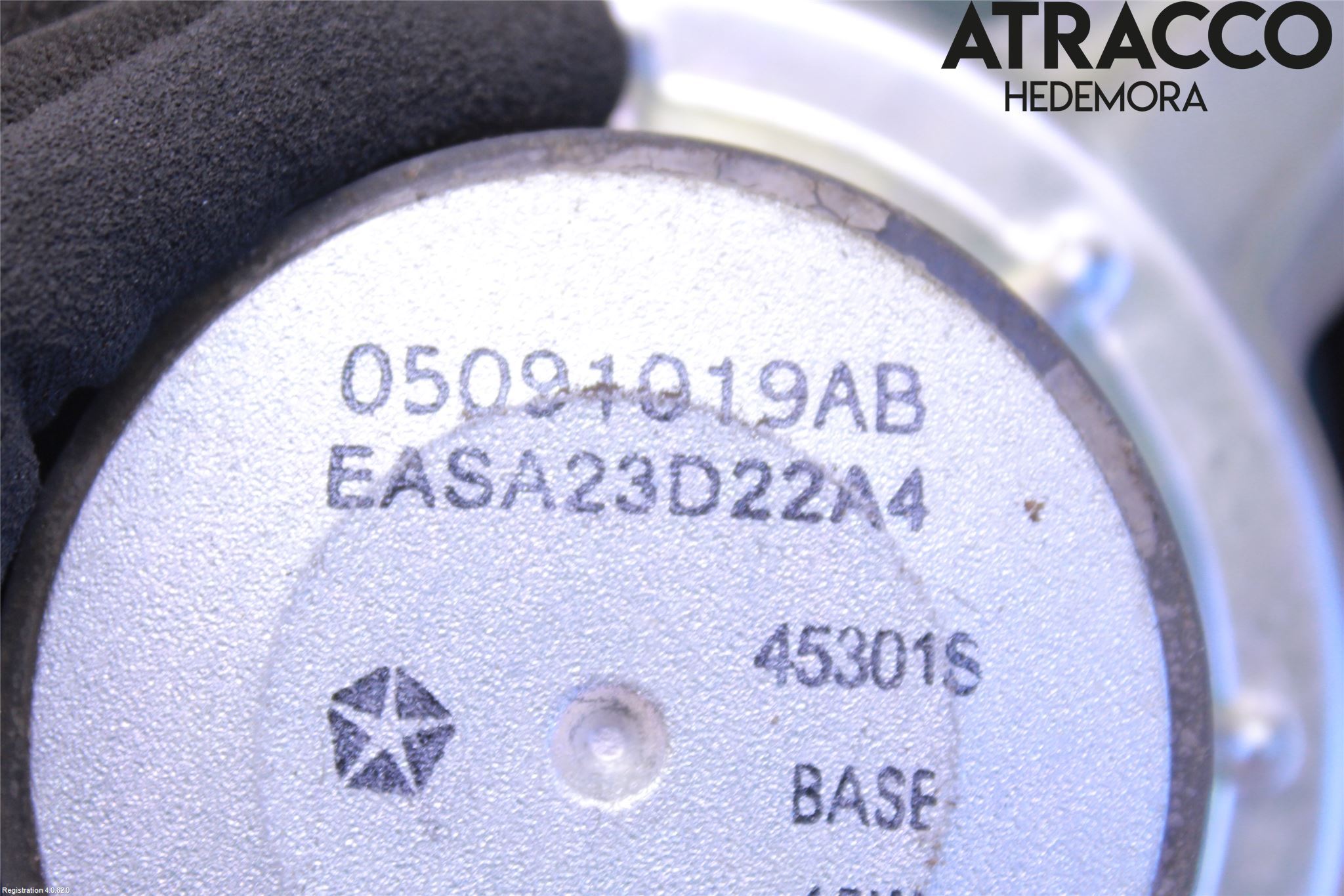 Dodge CALIBER Högtalare