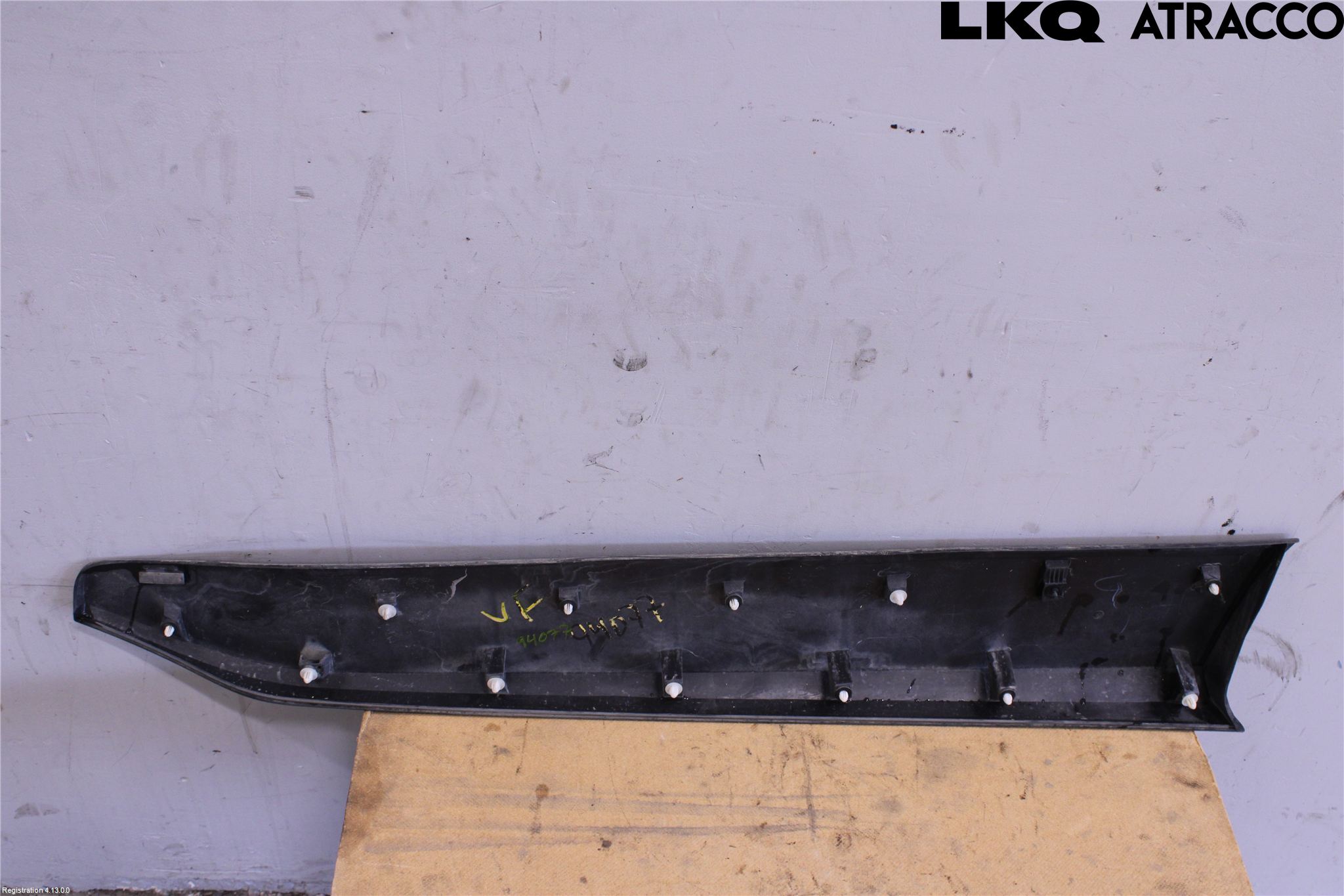 Toyota C-HR 16-23 Dörr Dekorlist Fram Vä