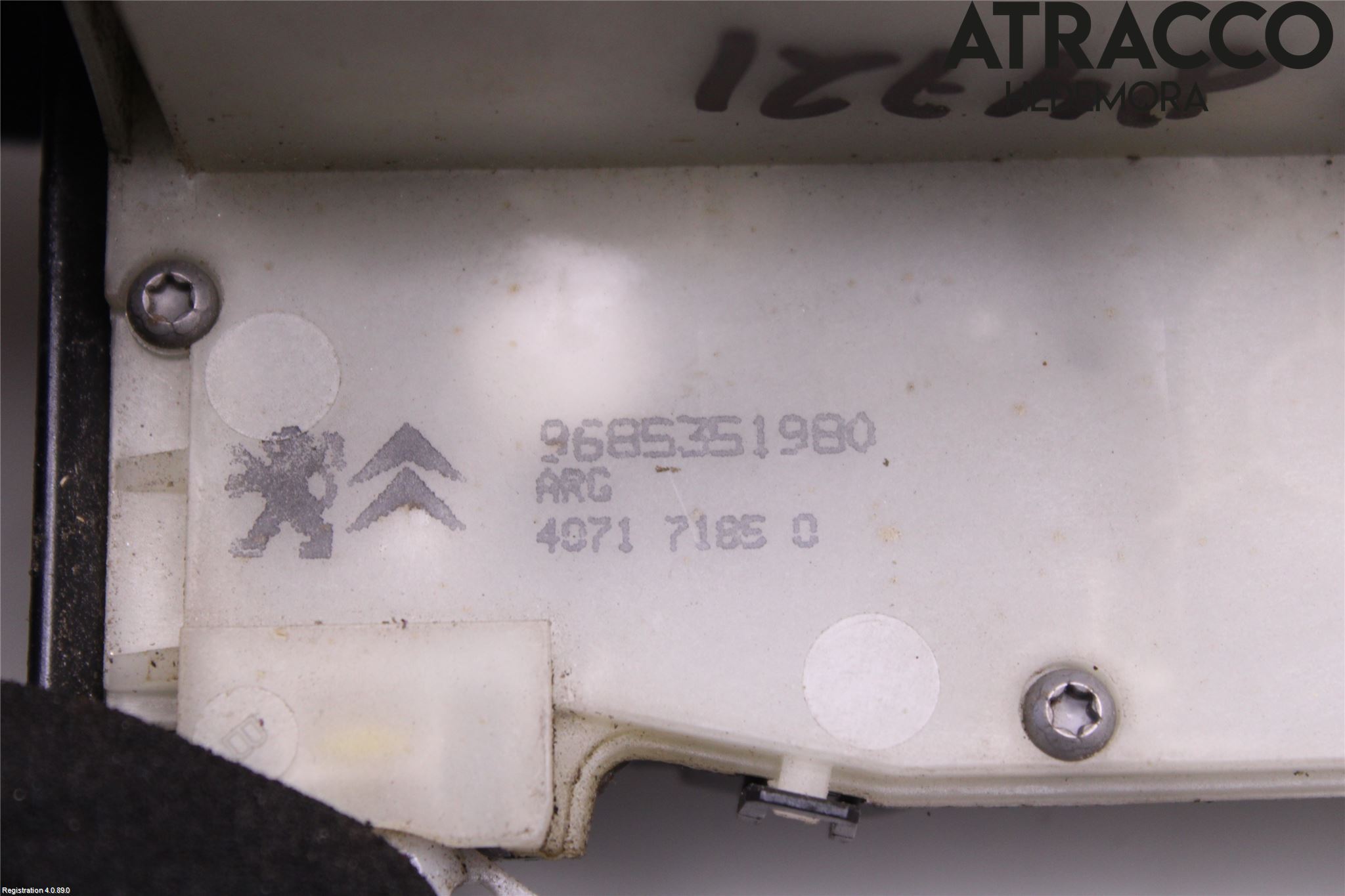 Citroen C4 II 11-18 Låskista-Dörrlås