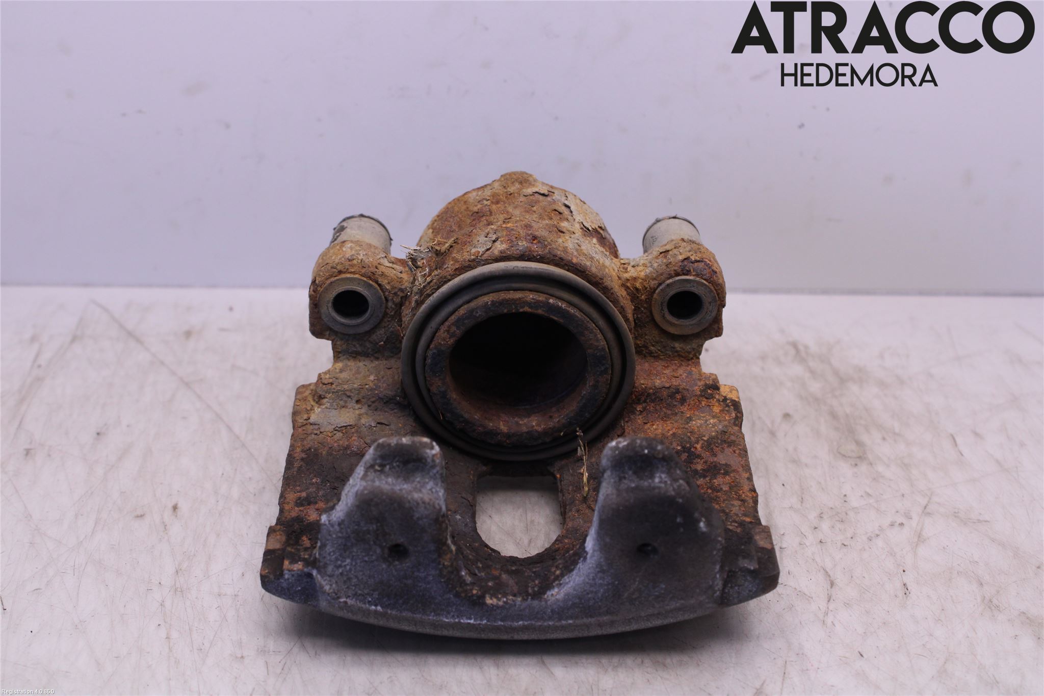 Toyota AVENSIS 98-02 Bromsok Fram Höger
