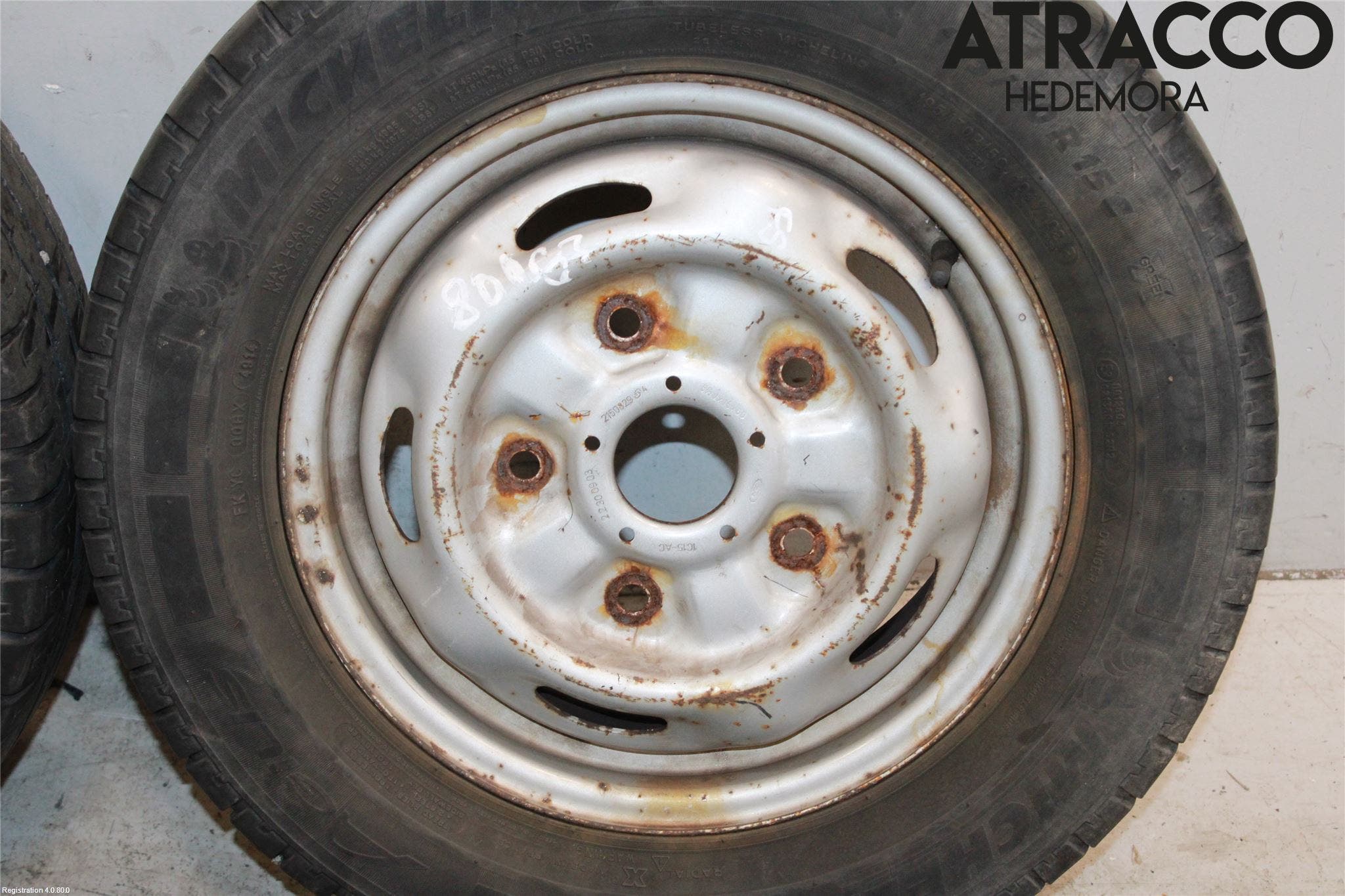 Ford TRANSIT    00-06 Sommardäck Plåtfälg 4St