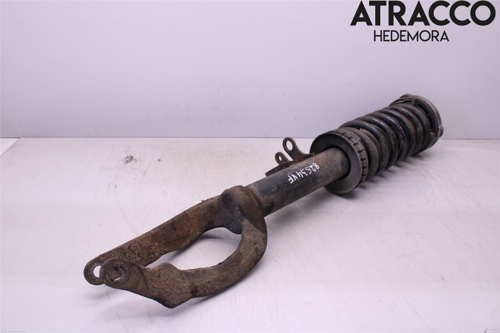 BMW 5 F10/F11/F18 09-17 Fjäderben Fram Vänster