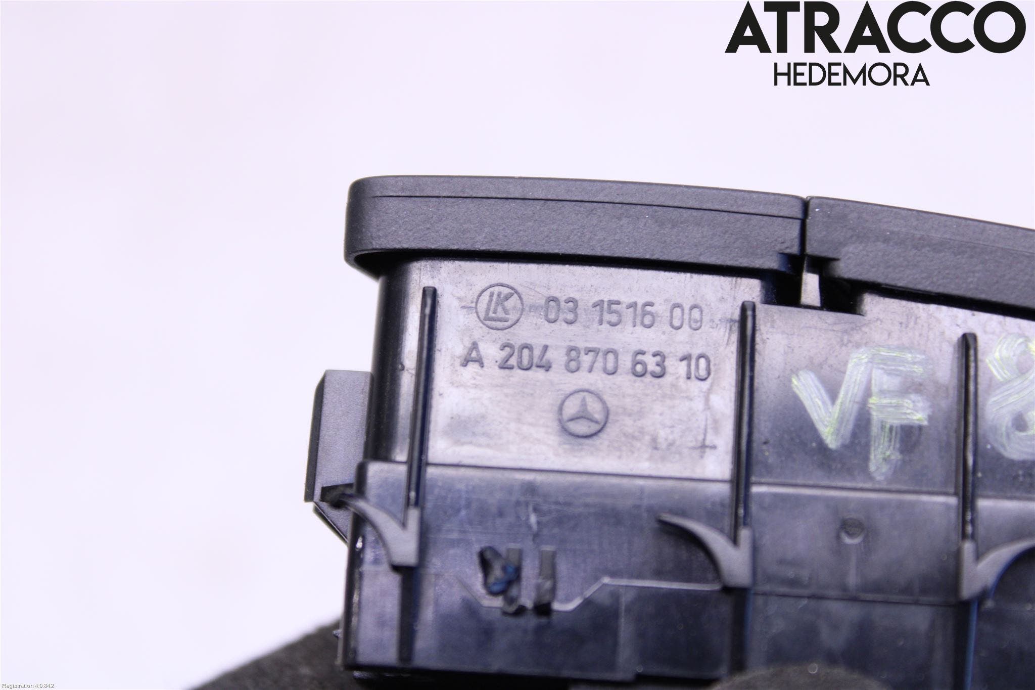 Mercedes-Benz MB C-KLASS (W204) 07-15 Strömställare Centrallås