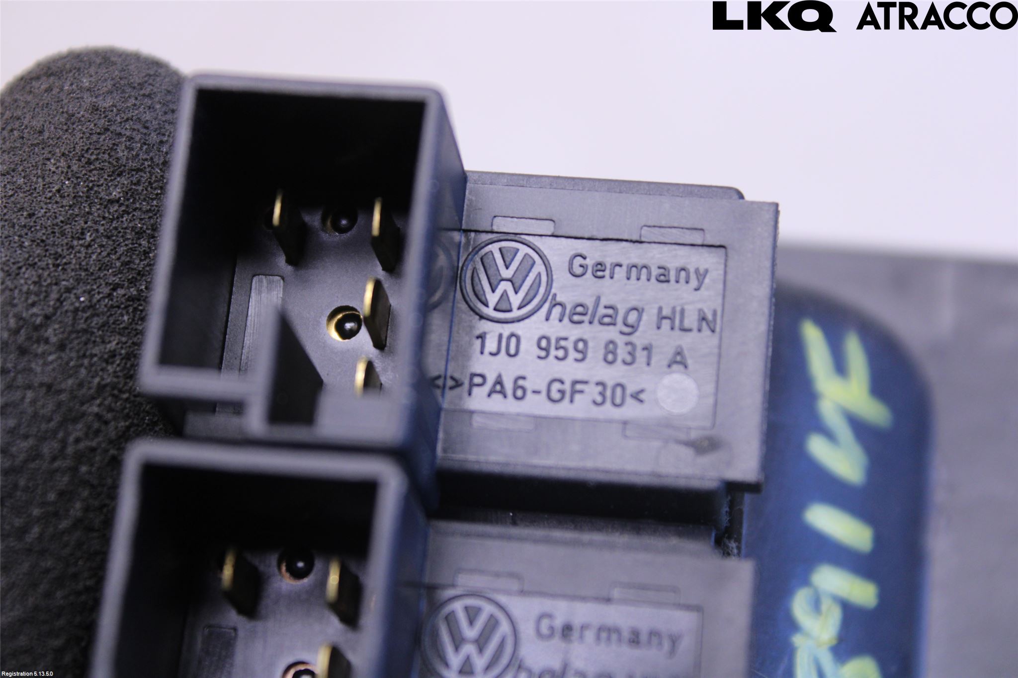 Volkswagen VW PASSAT 01-05 Strömställare Baklucka