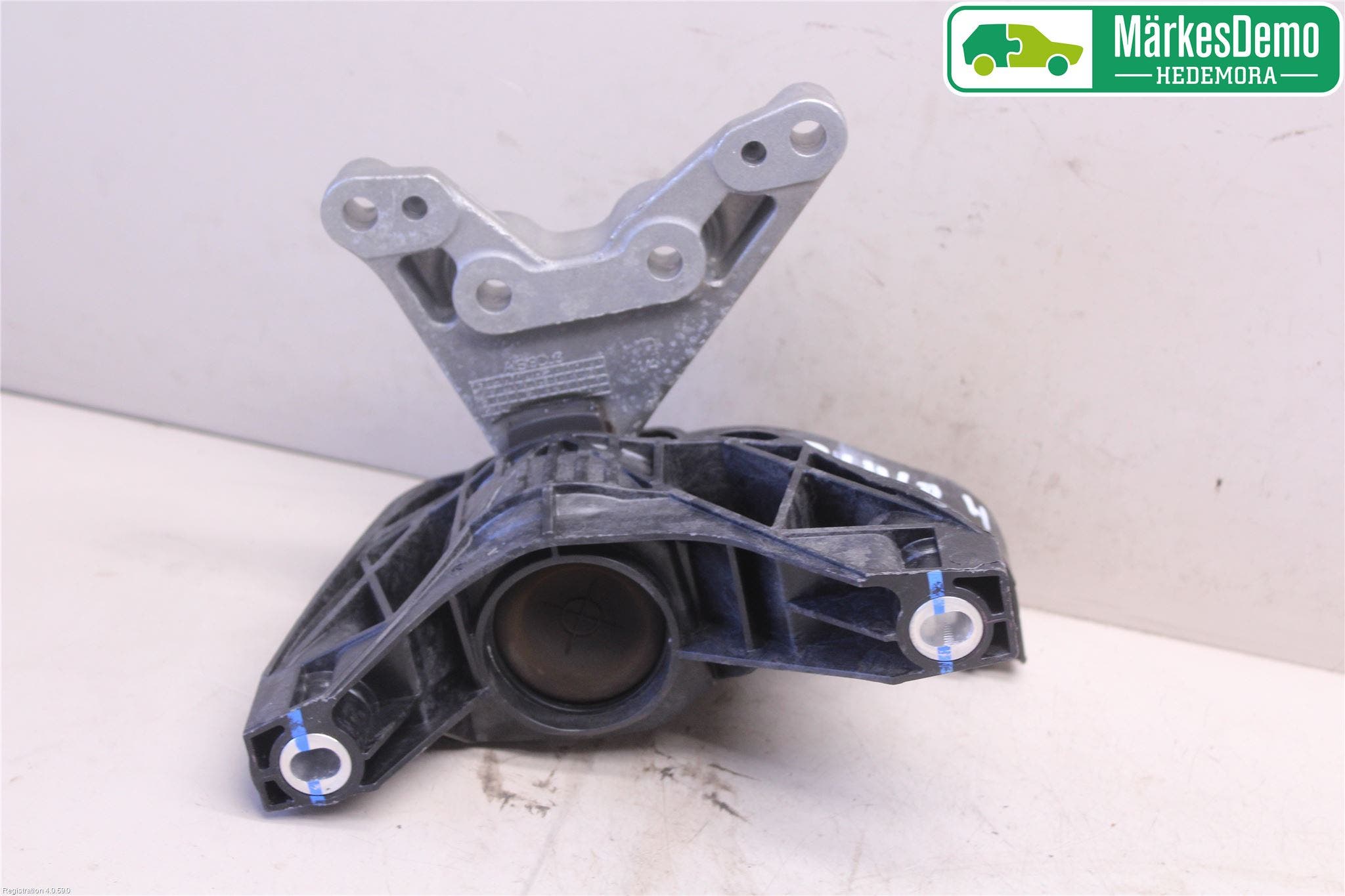 Peugeot 308 14-21 Motorfäste