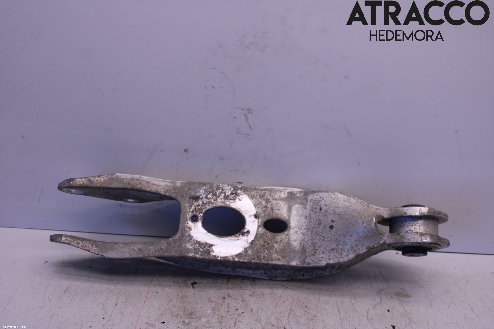 Audi Q7/SQ7 Bärarm Bak Vänster