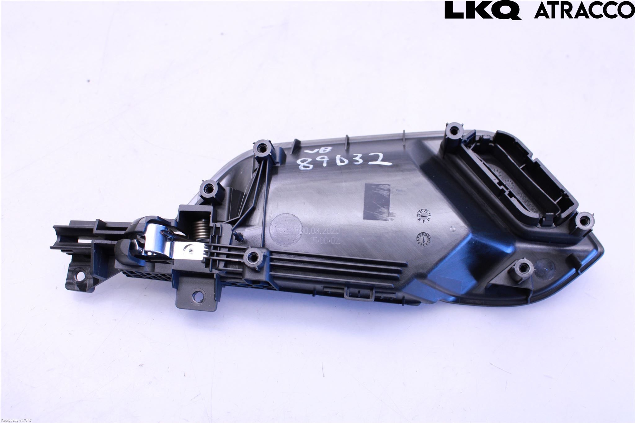 Audi Q3 F3 19- Dörrhandtag Inre Vä