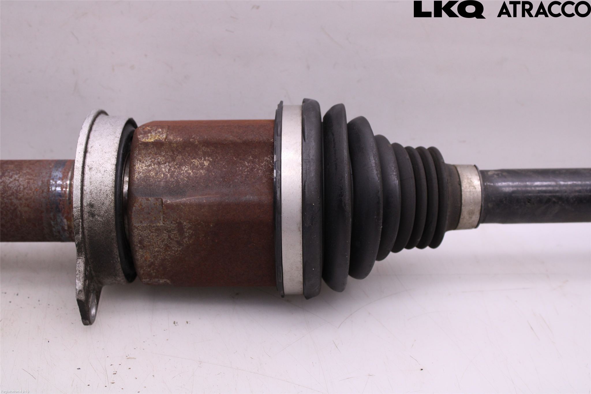 Volvo XC60 18- Drivaxel Fram Höger