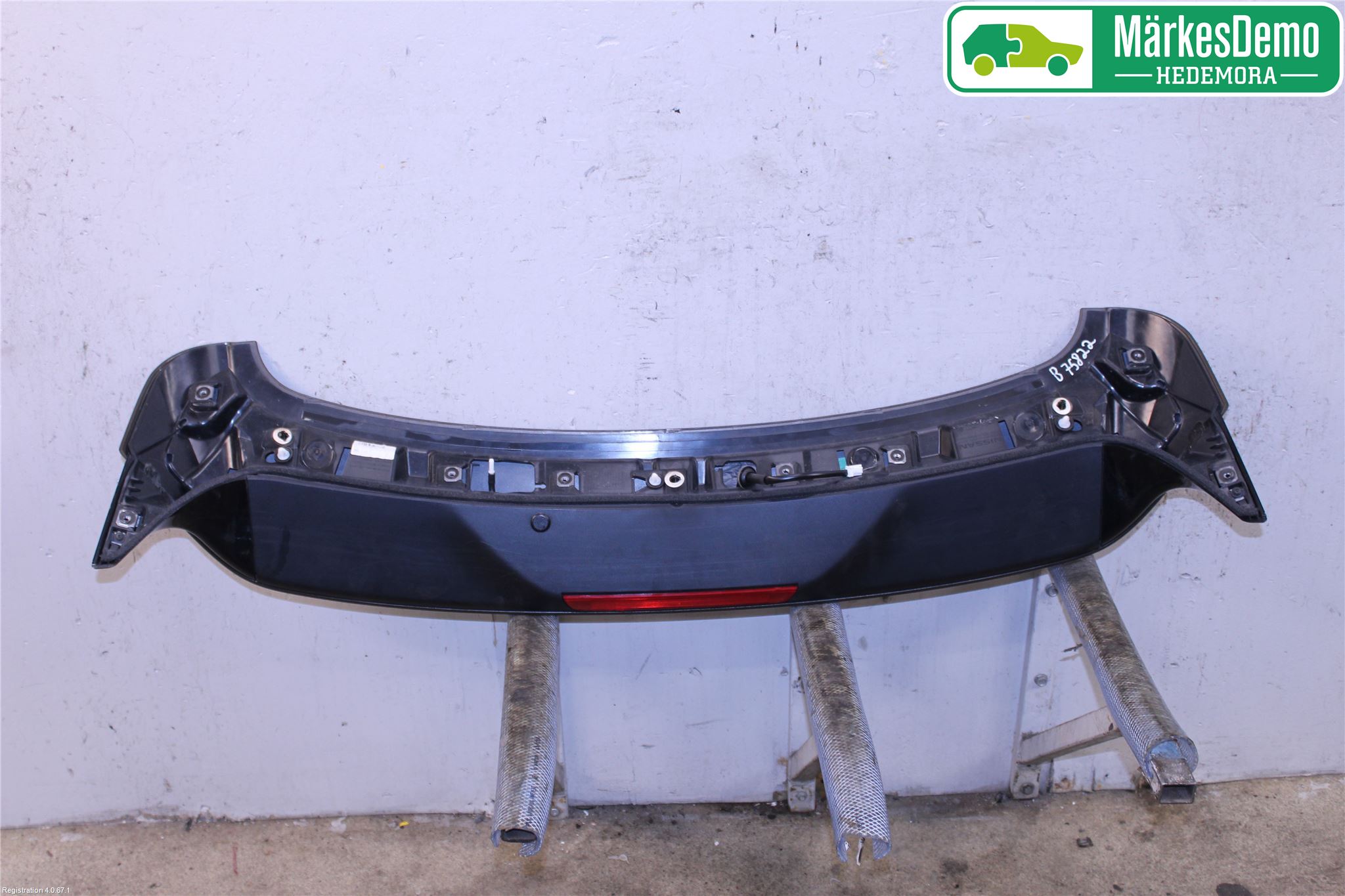 Nissan QASHQAI 14-17 Spoiler Baklucka