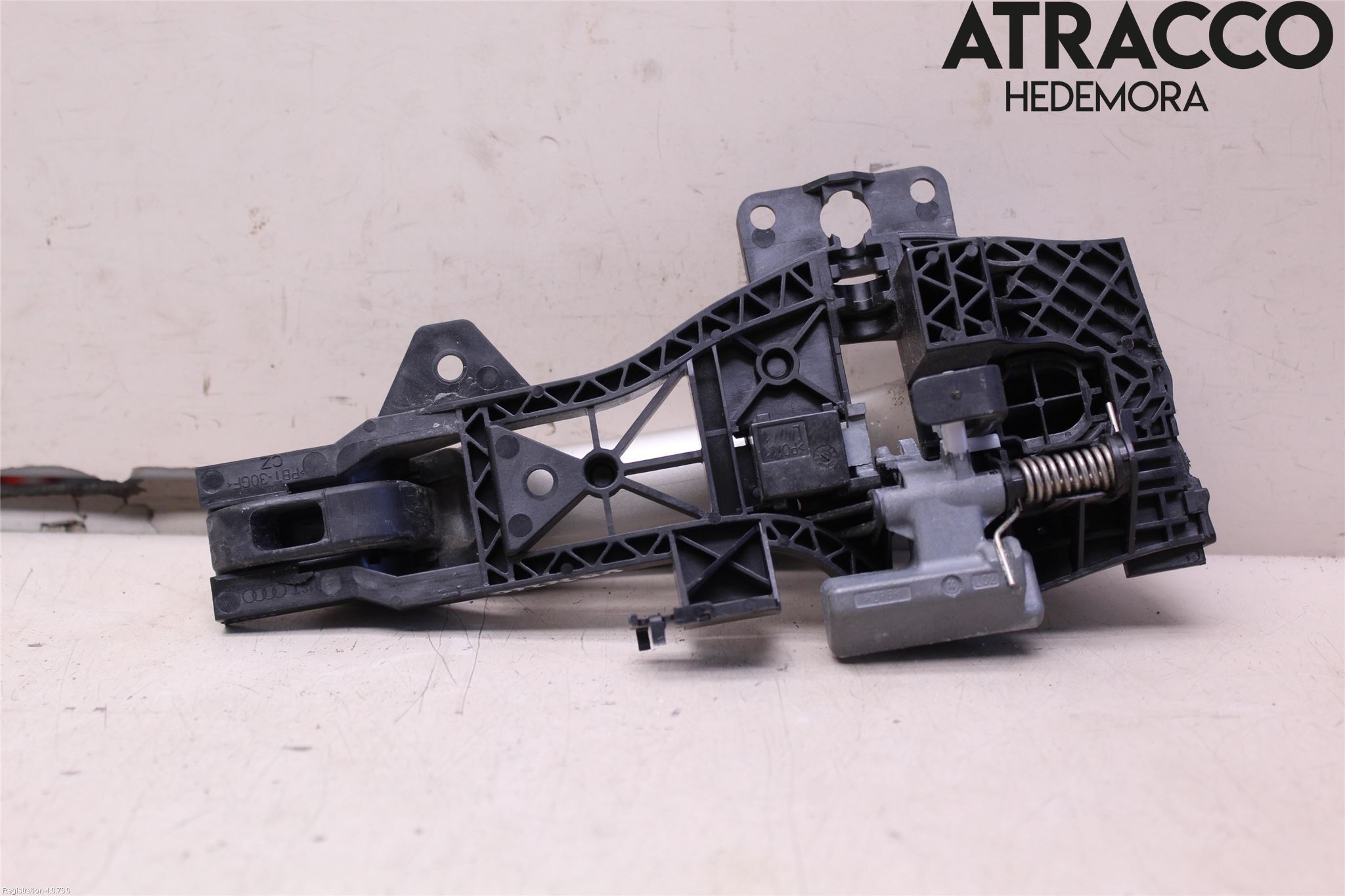 Audi Q7/SQ7 Dörrhandtag Yttre Vä