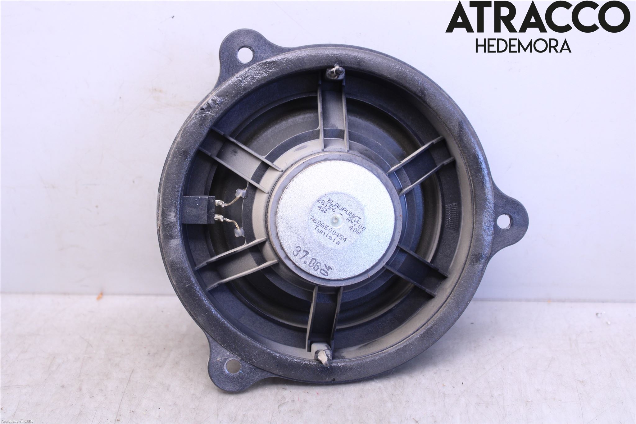 Nissan NAVARA 05-16 Högtalare