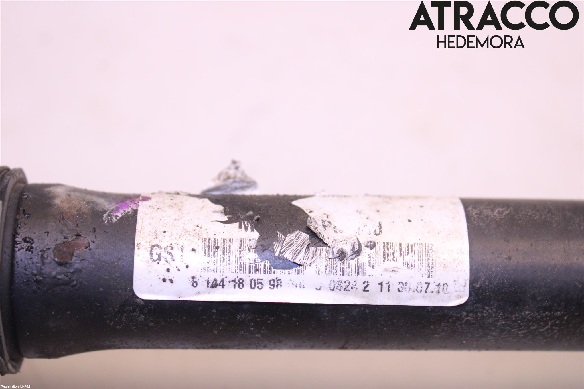 Porsche CAYENNE 03- Drivaxel Fram Höger