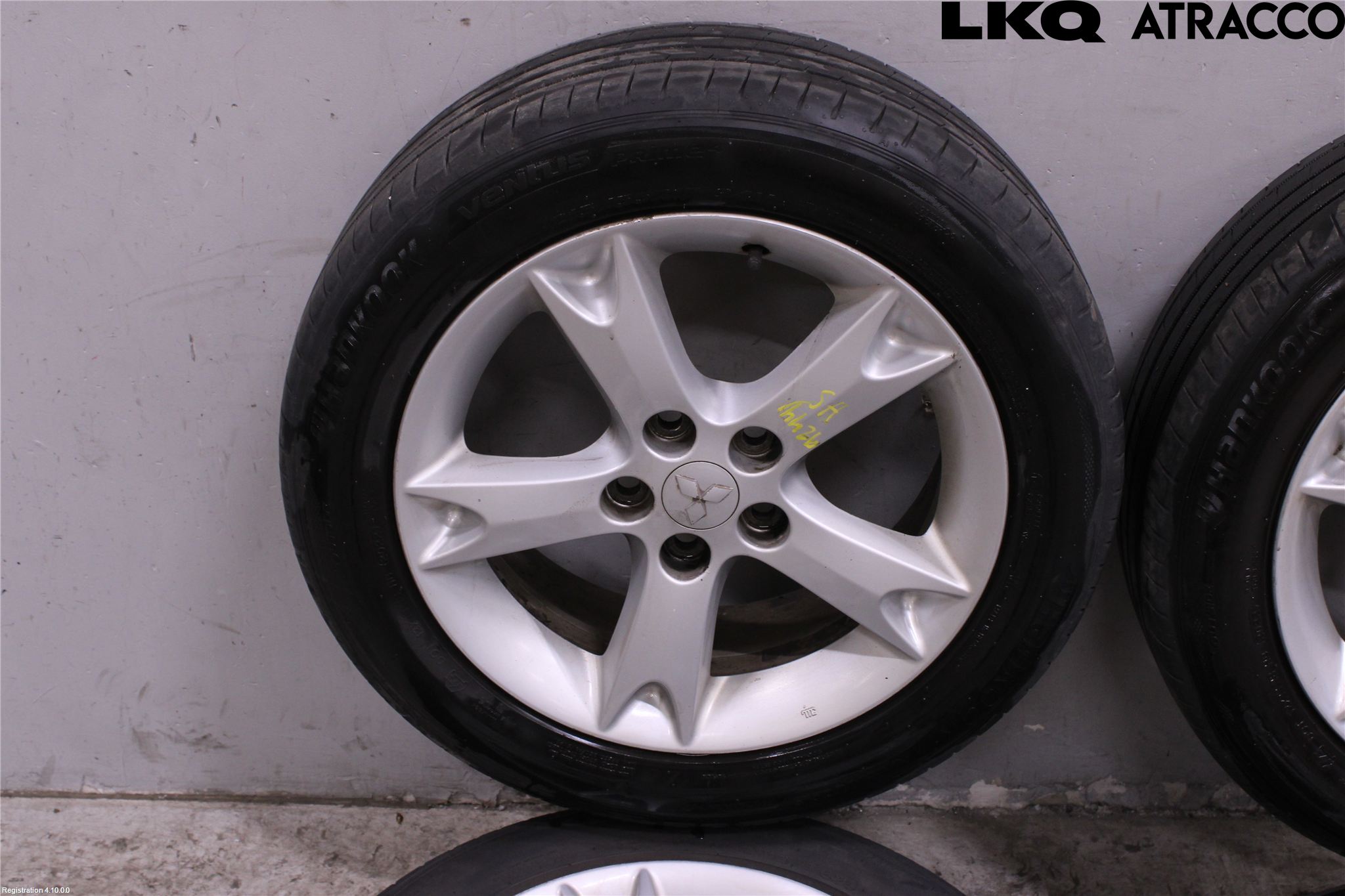 Mitsubishi GRANDIS Sommardäck Alumfälg 4St