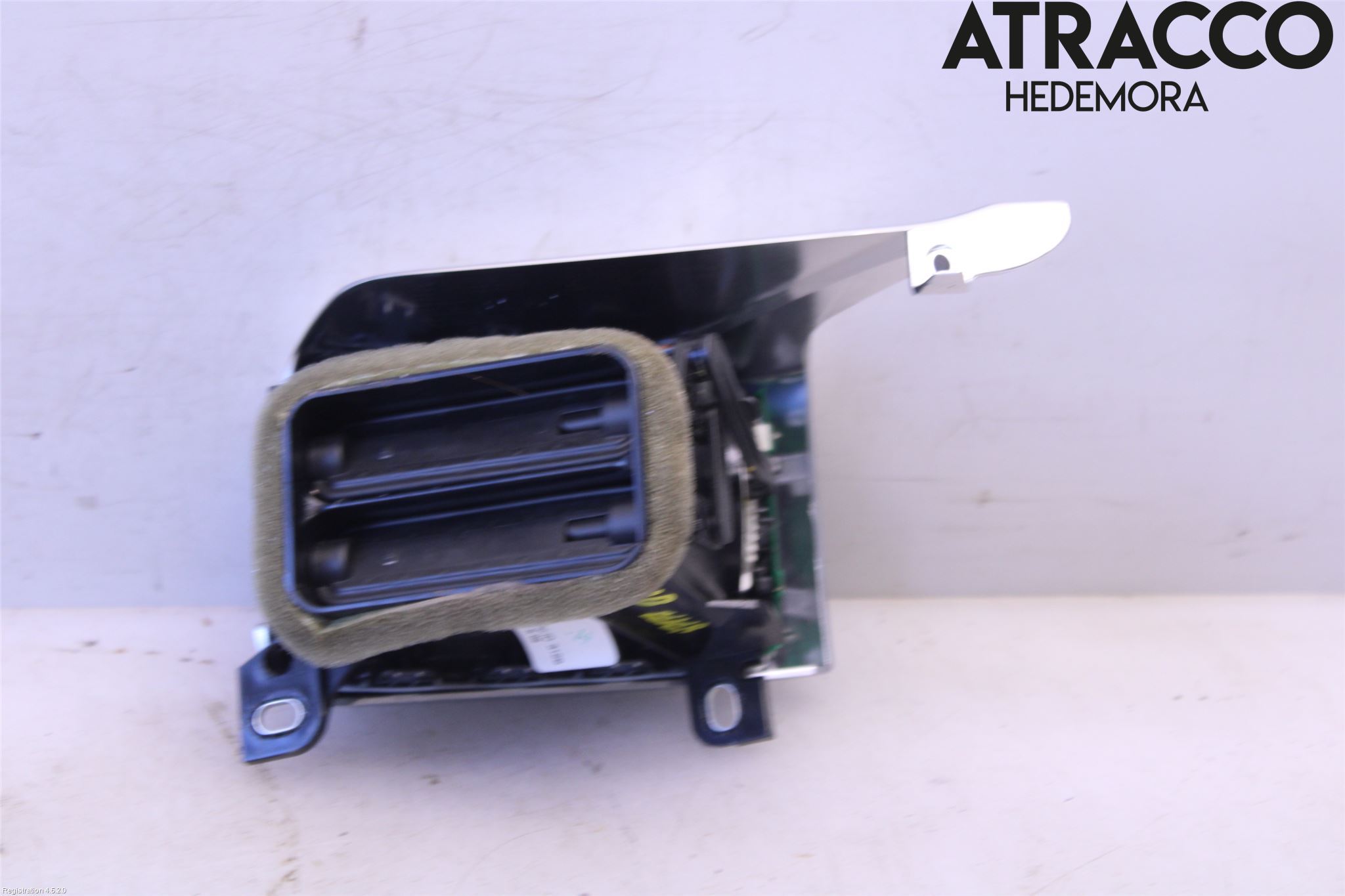 Porsche PANAMERA 09- Defrosterkanal-Munstycke