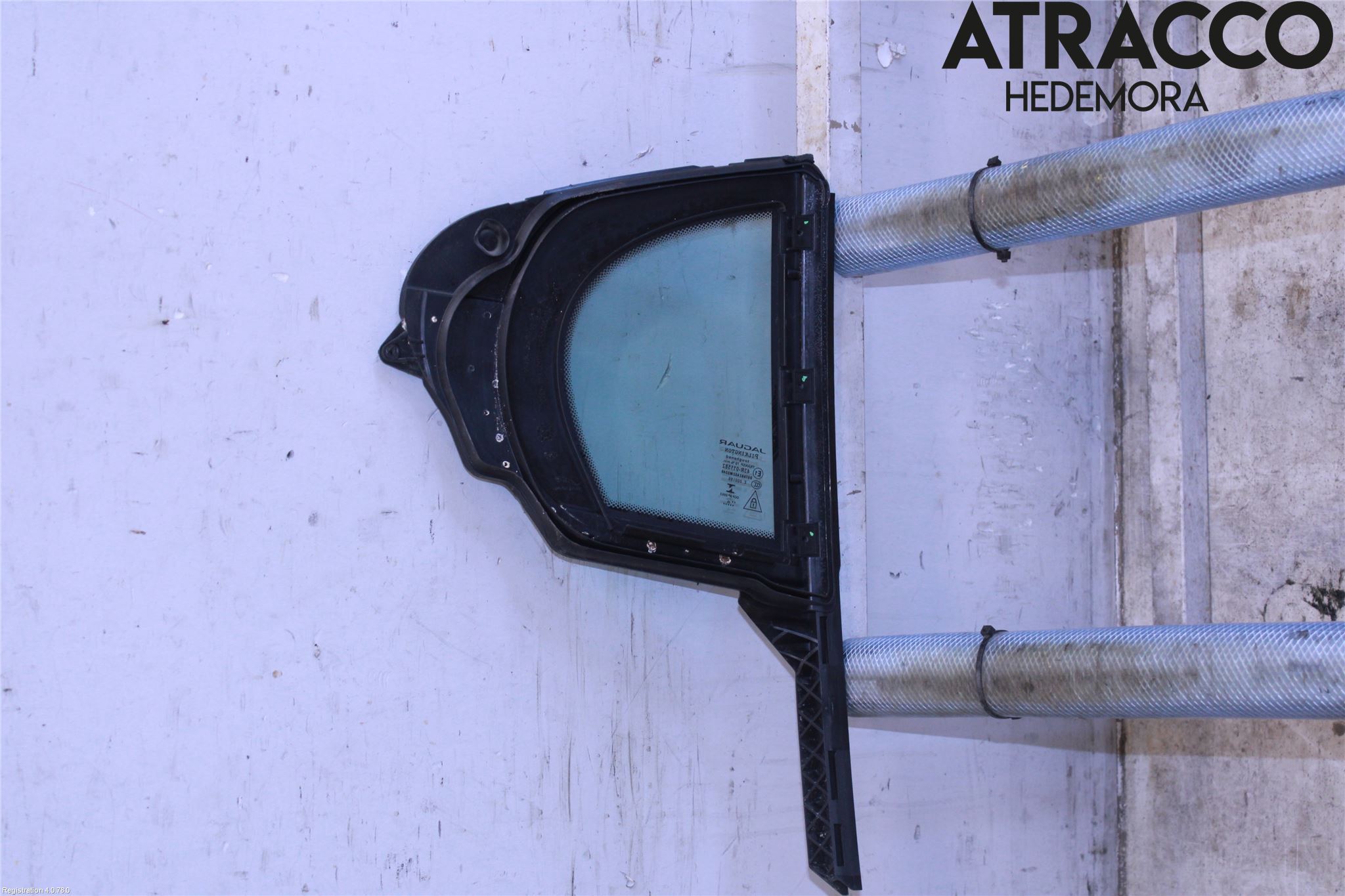 Jaguar XE (X760) 15-24 Sidoruta Vänster-Kaross