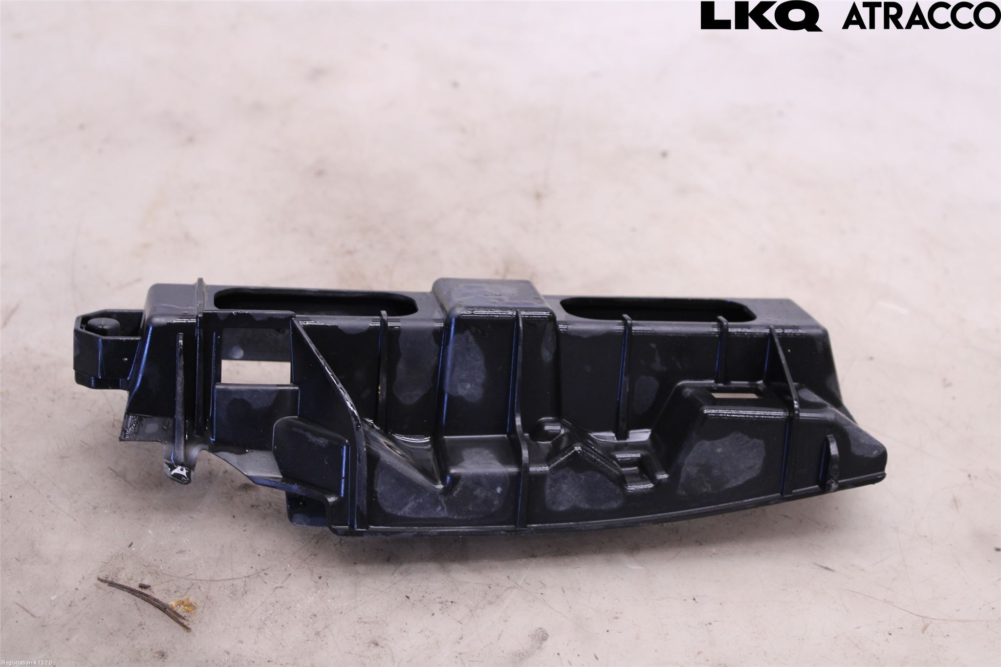 Toyota AYGO 15-21 Stötfångarfäste Fram Hö