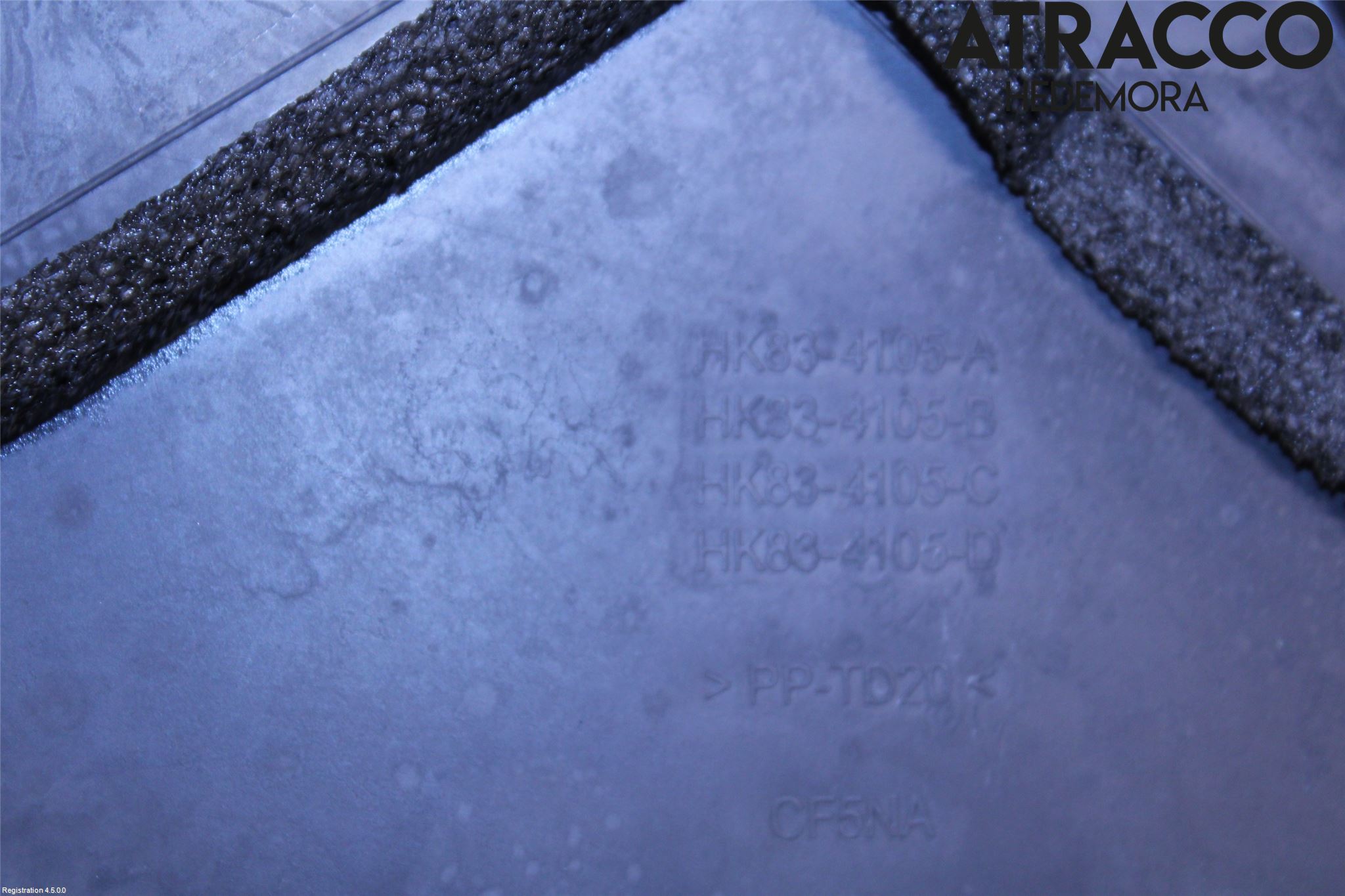 Jaguar F-PACE Torpedplåt-Torpedplast