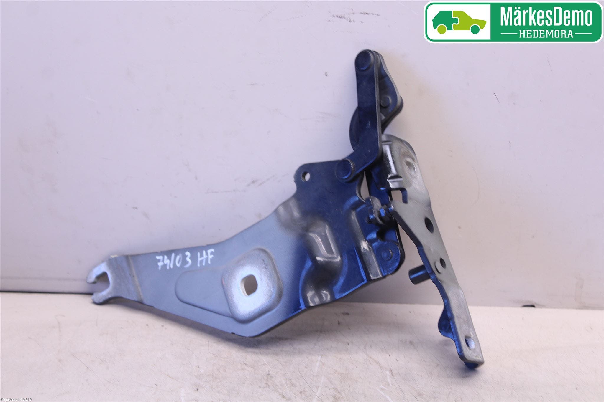 BMW X6 E71/E72 08-14 Huvgångjärn