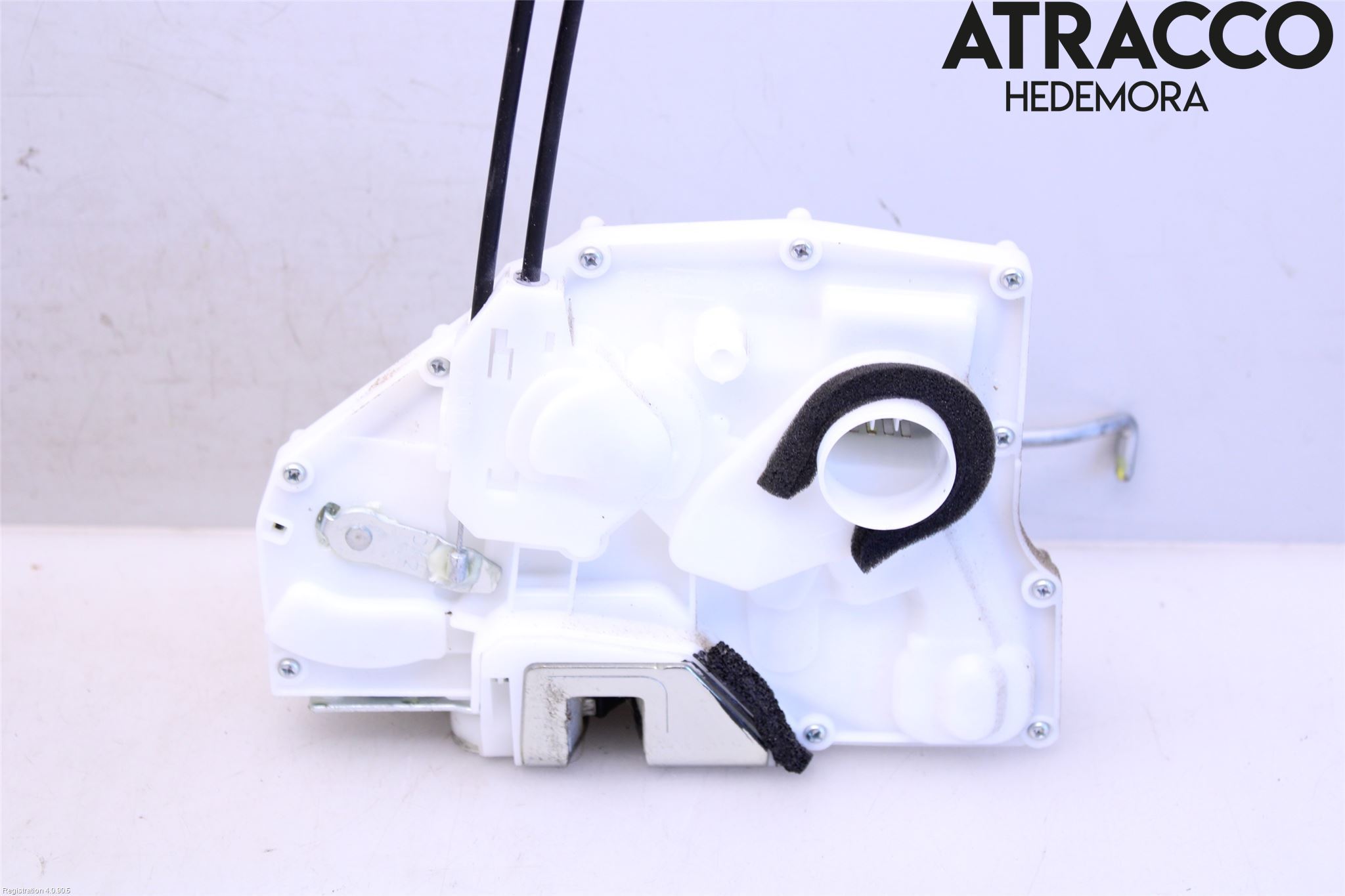 Suzuki SWIFT 11-16 Låskista-Dörrlås