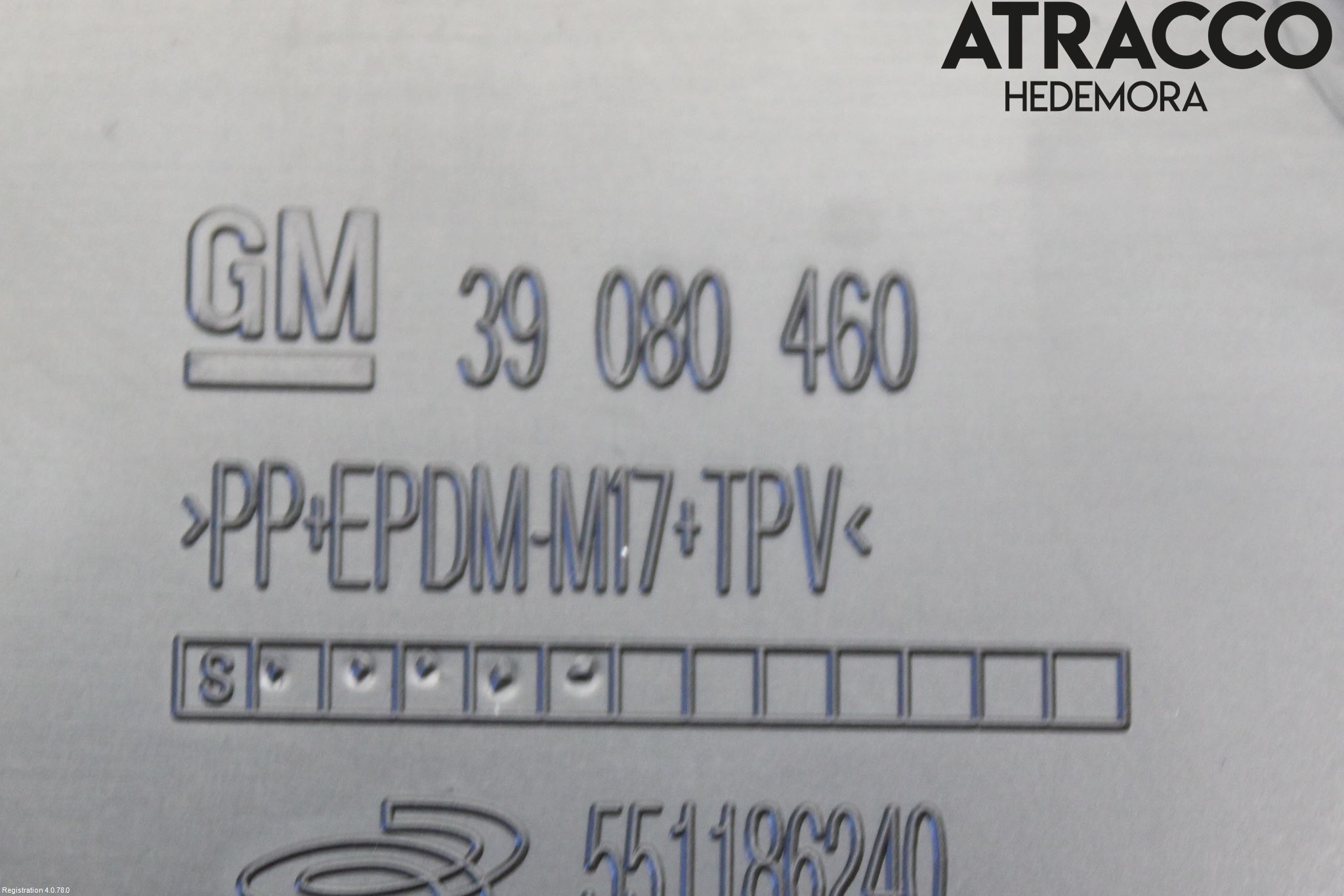 Opel INSIGNIA 17- Mugghållare