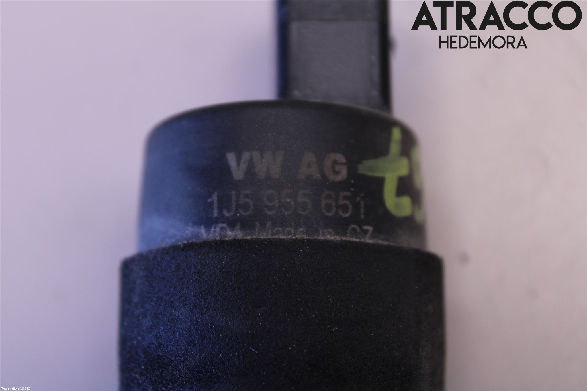 Audi A6/S6     05-11 Spolarpump Vindruta