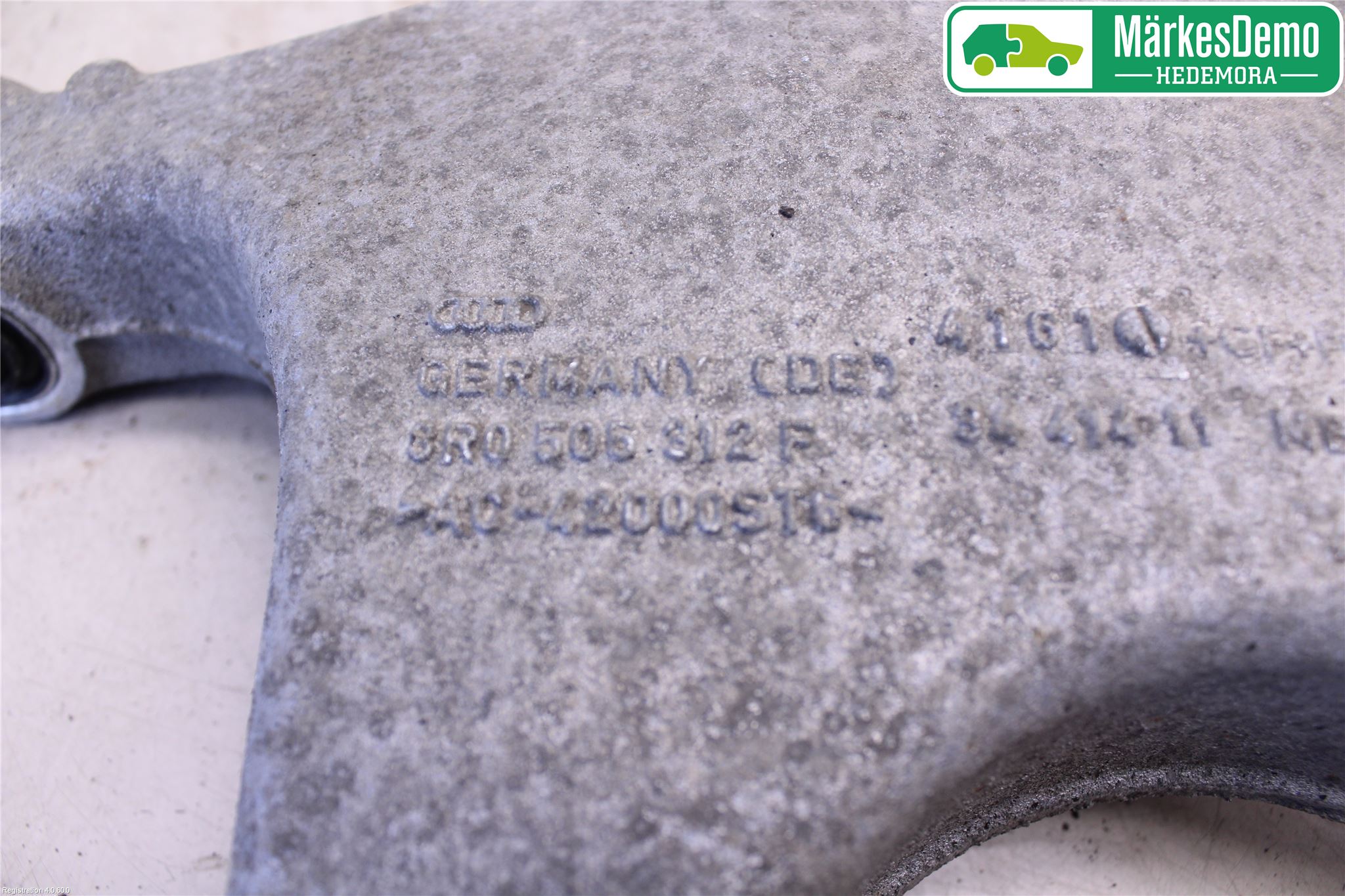 Audi Q5 09-16 Bärarm Bak Höger