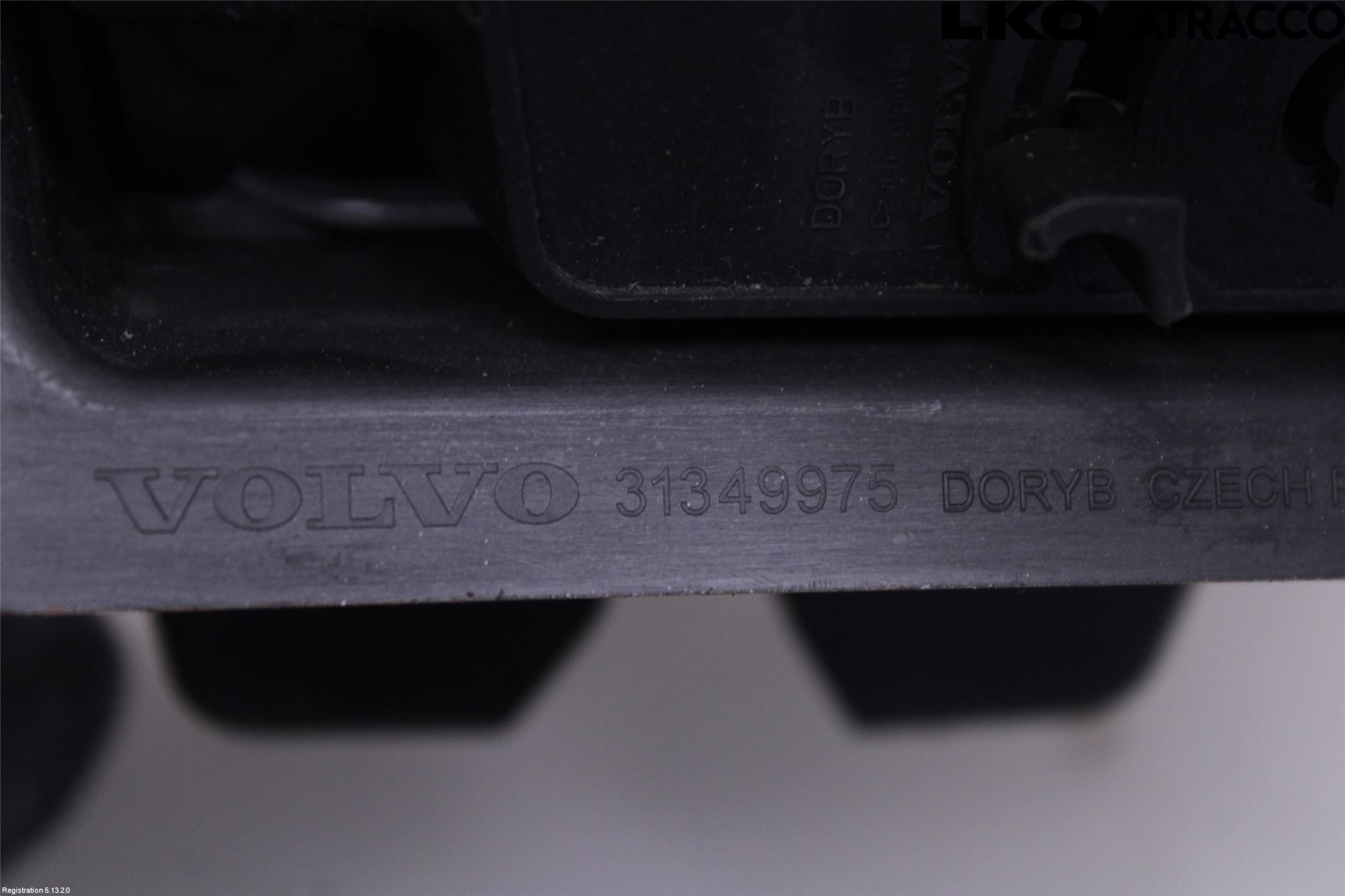 Volvo V90 17->> Låskista Baklucka