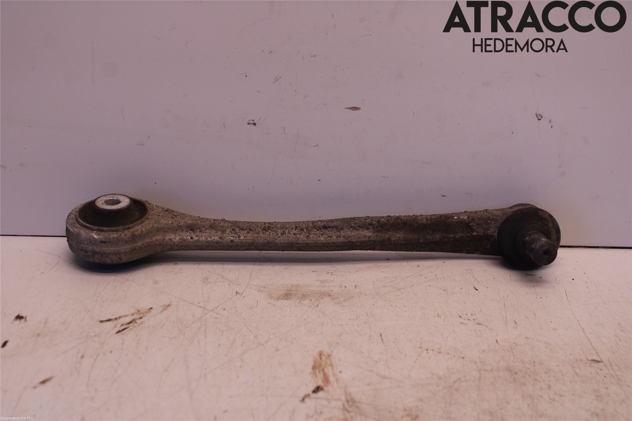 Audi A4 ALLROAD 09-16 Bärarm Fram Övre Hö