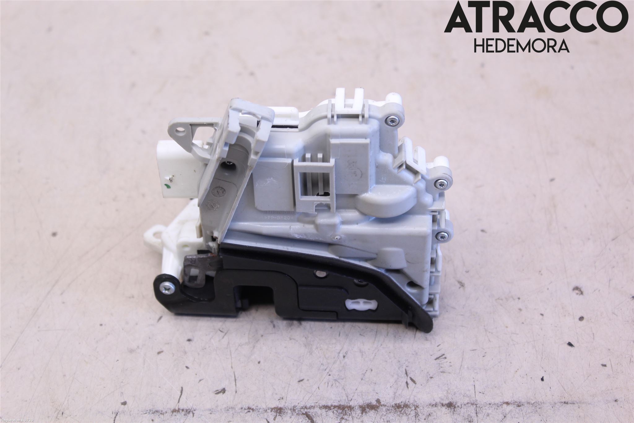 Audi Q3 8U 12-18 Låskista-Dörrlås