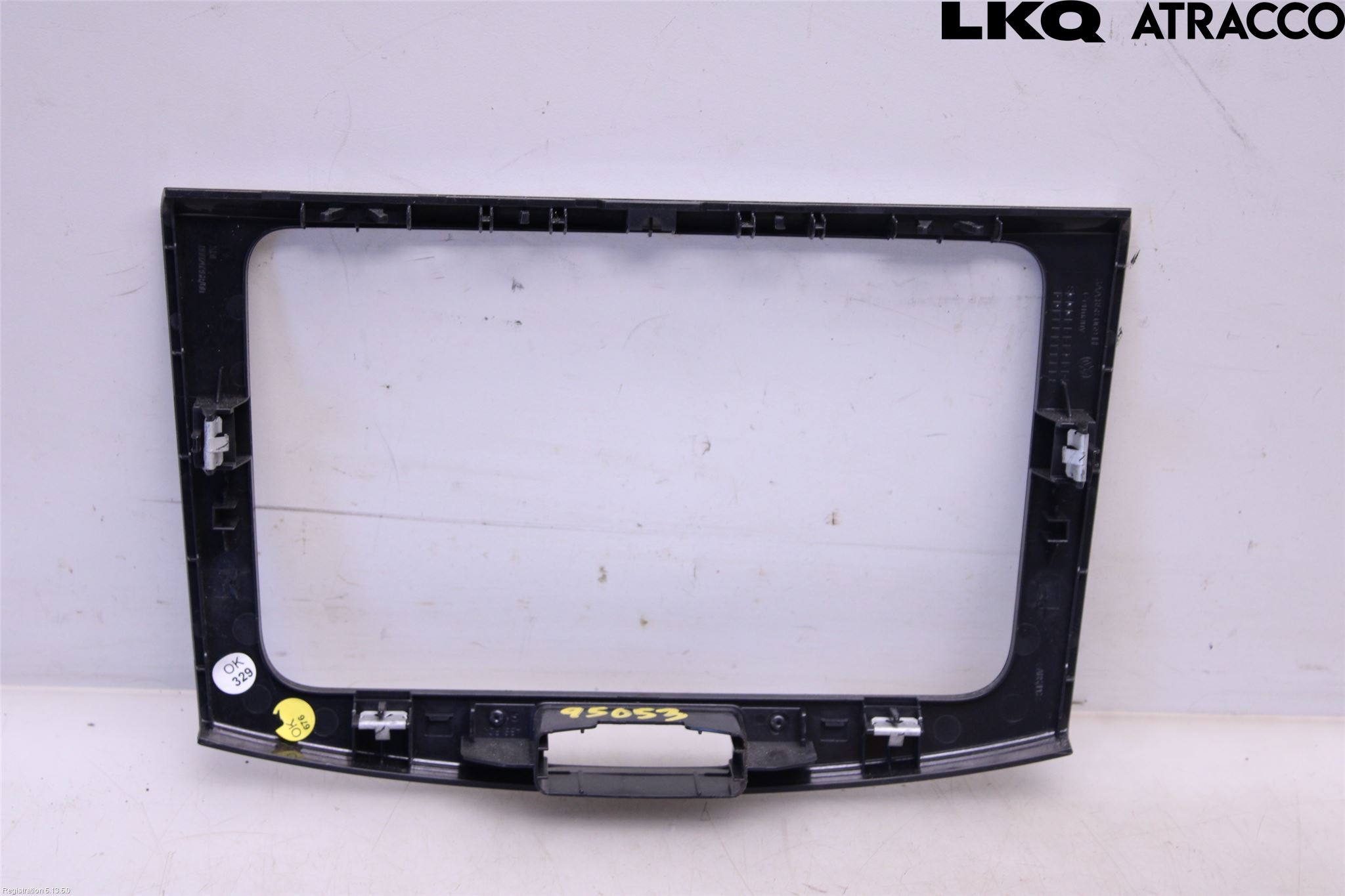 Volkswagen VW PASSAT 11-14 Instrument-Radio Sarg