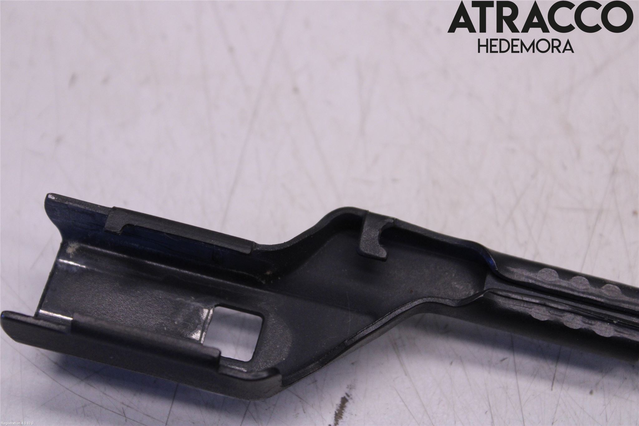 Fiat TIPO/CROSS 16- Torkararm Armar Vindruta