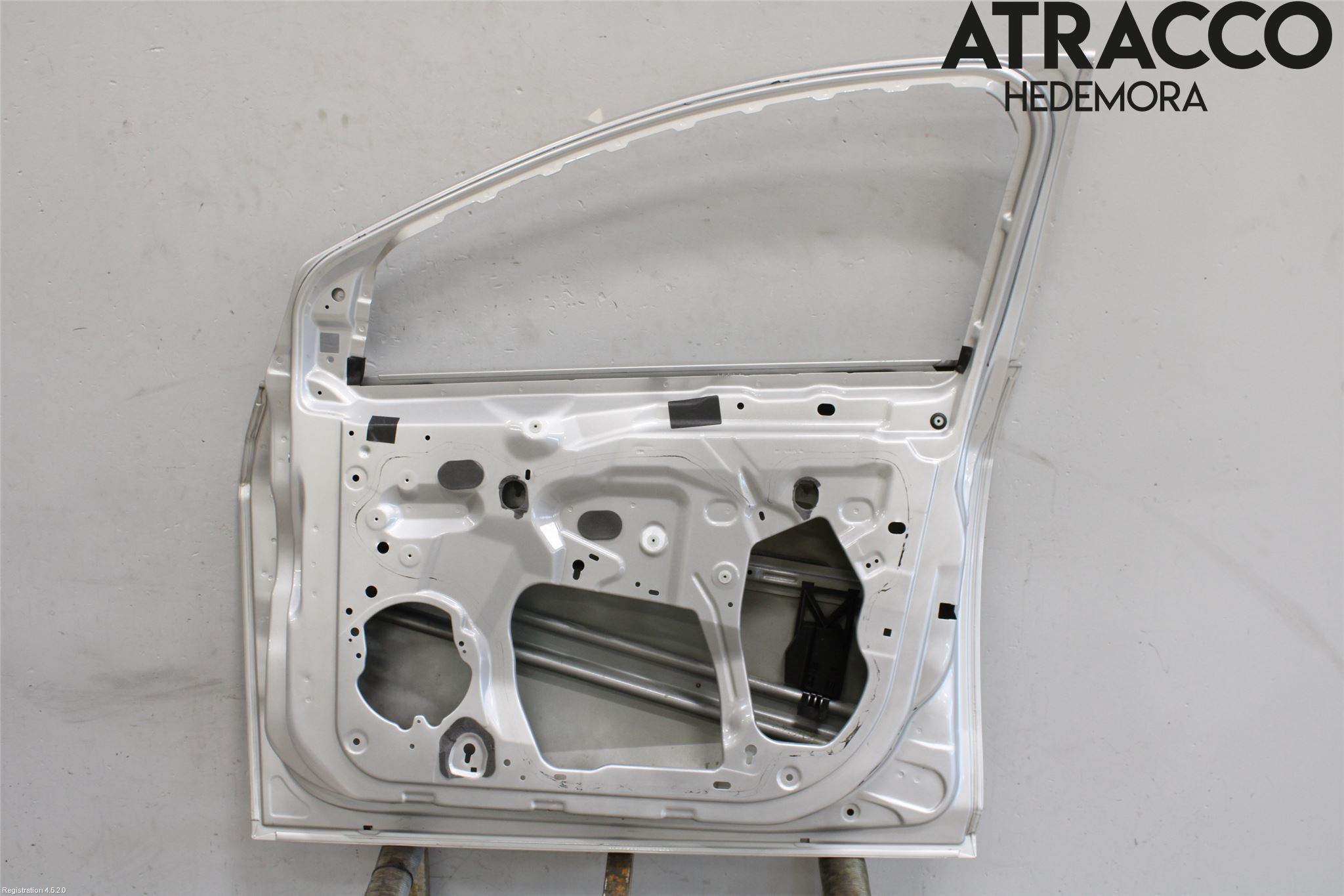 Ford FOCUS 11-14 Dörr Fram Höger